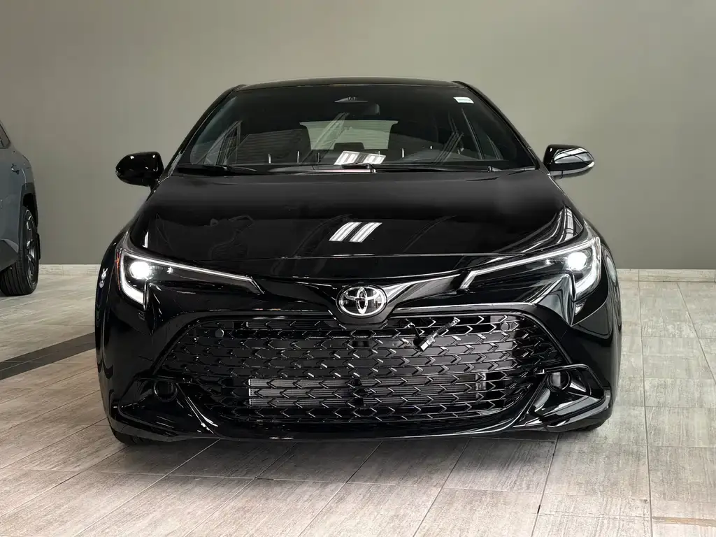 2026 Toyota Corolla Hatchback - photo 2