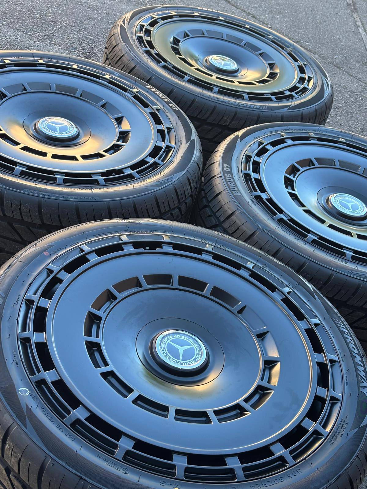 NEW 24”MonoBlock(5x130)+305/35/R24 tires+TPMS- Mercedes G Class