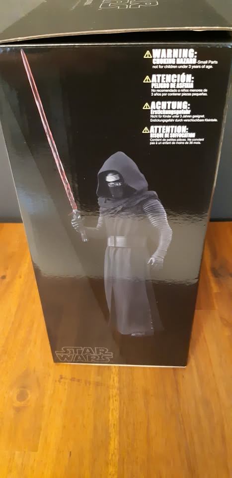 KOTOBUKIYA ARTFX + STAR WARS KYLO REN 1/10 Scale - photo 5