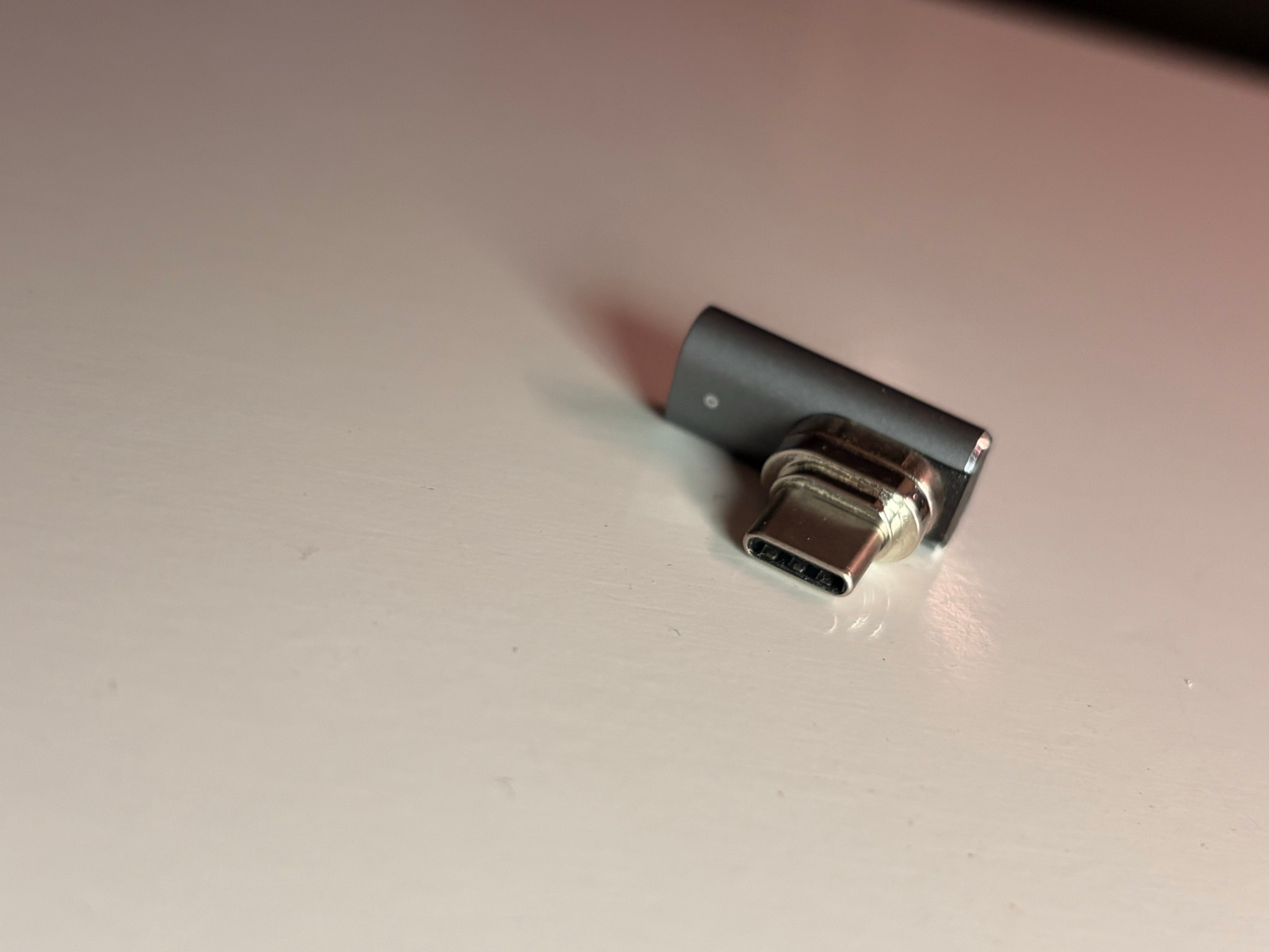 Magnetic USB-C charging adapter set (2 tips + angle connector) - photo 4