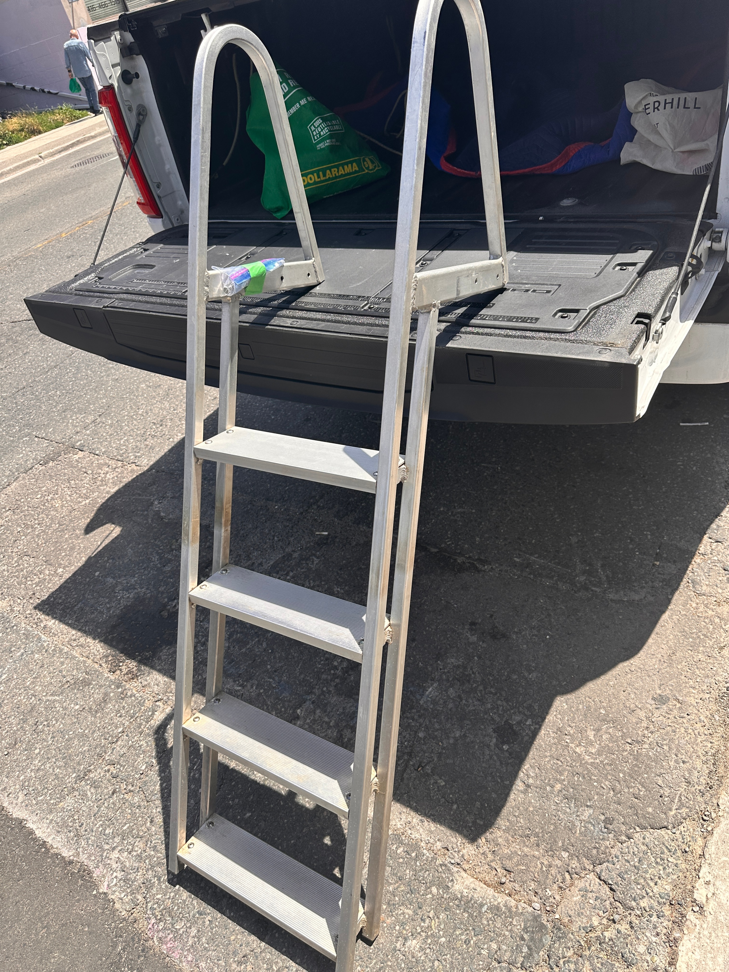 Aluminum 5-Step Dock Ladder / Pontoon Boat Ladder - Heavy Duty