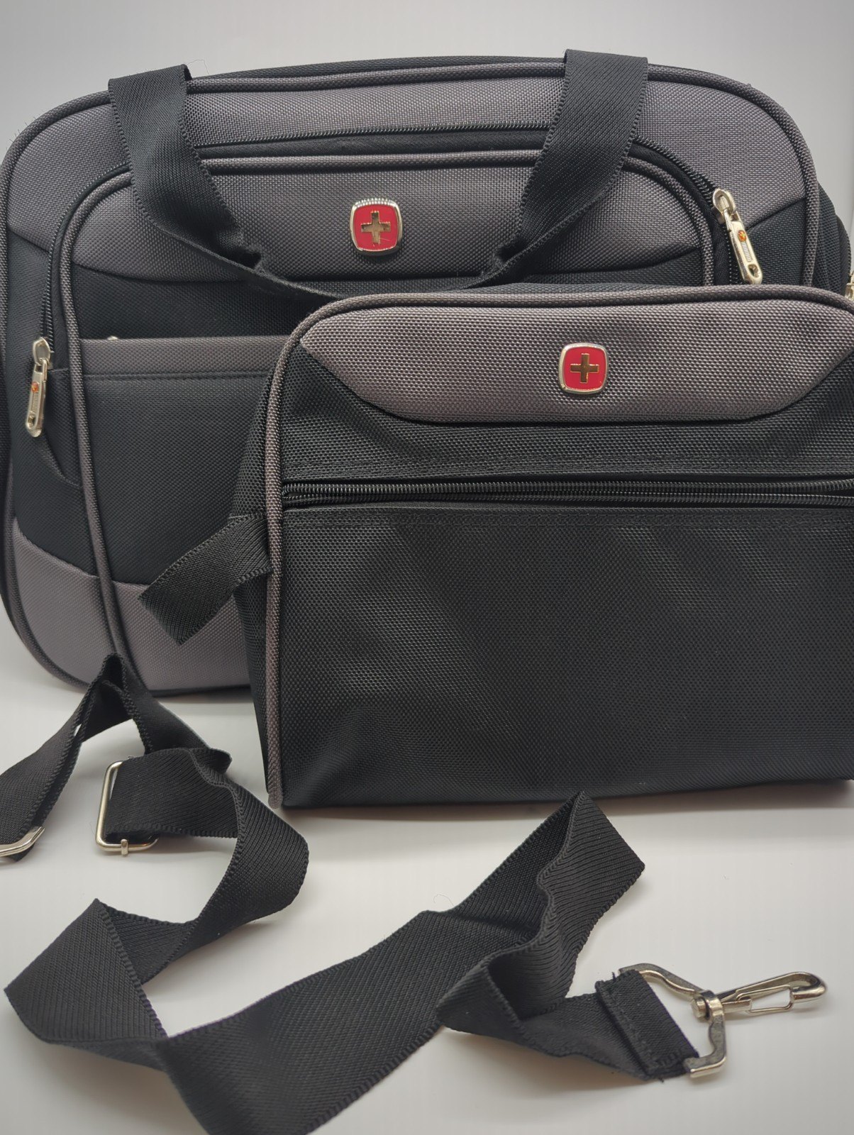 SwissGear 3-Piece Set - Laptop Briefcase, Toiletry Bag & Strap