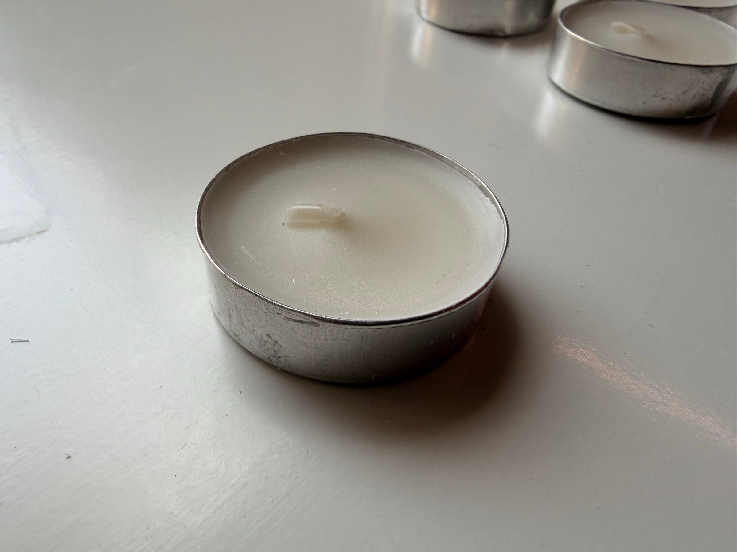 Mainstays unscented tealight candles, 100-pack (opened) - photo 2