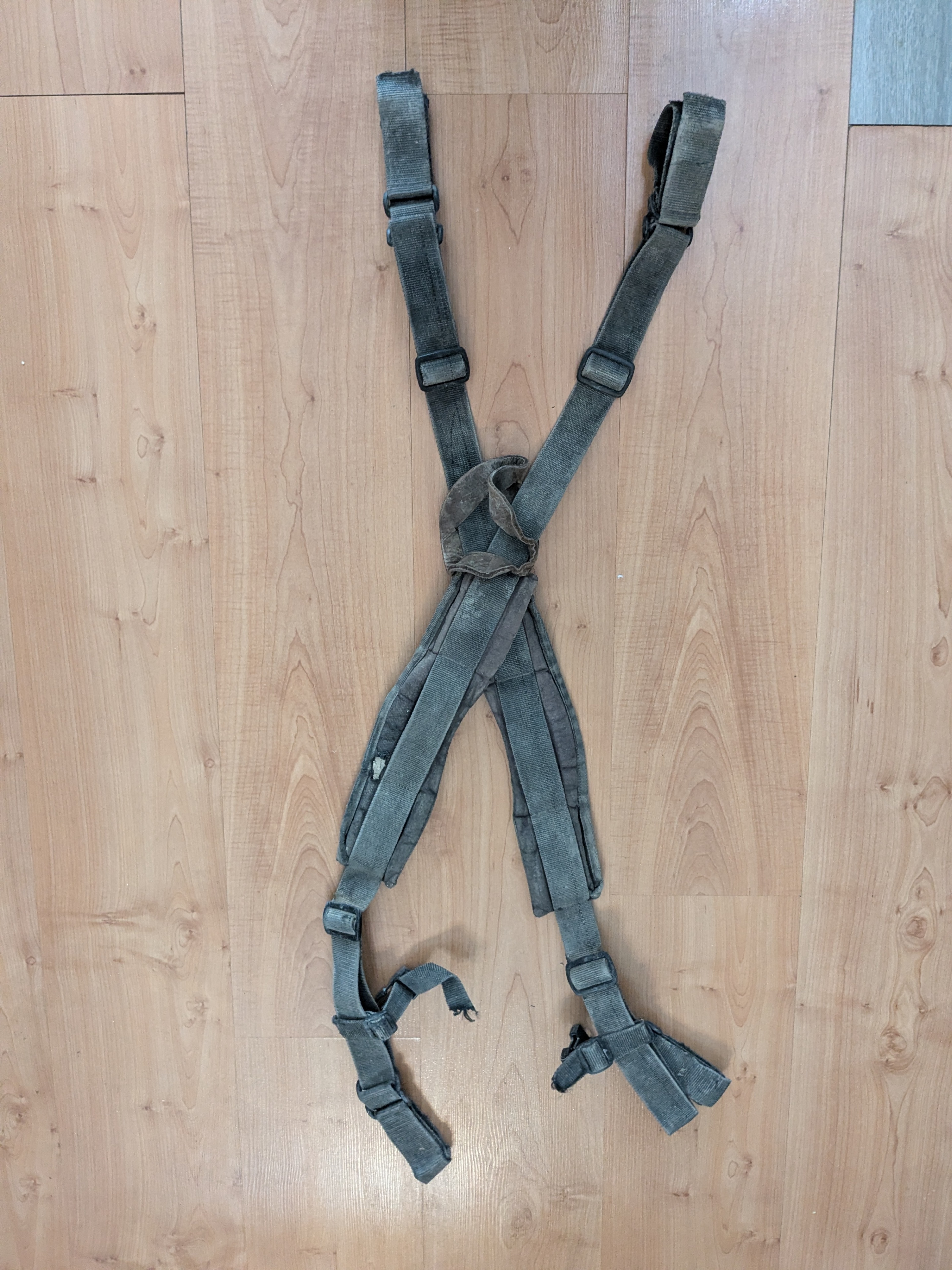 FREE: Toolbelt suspenders - construction