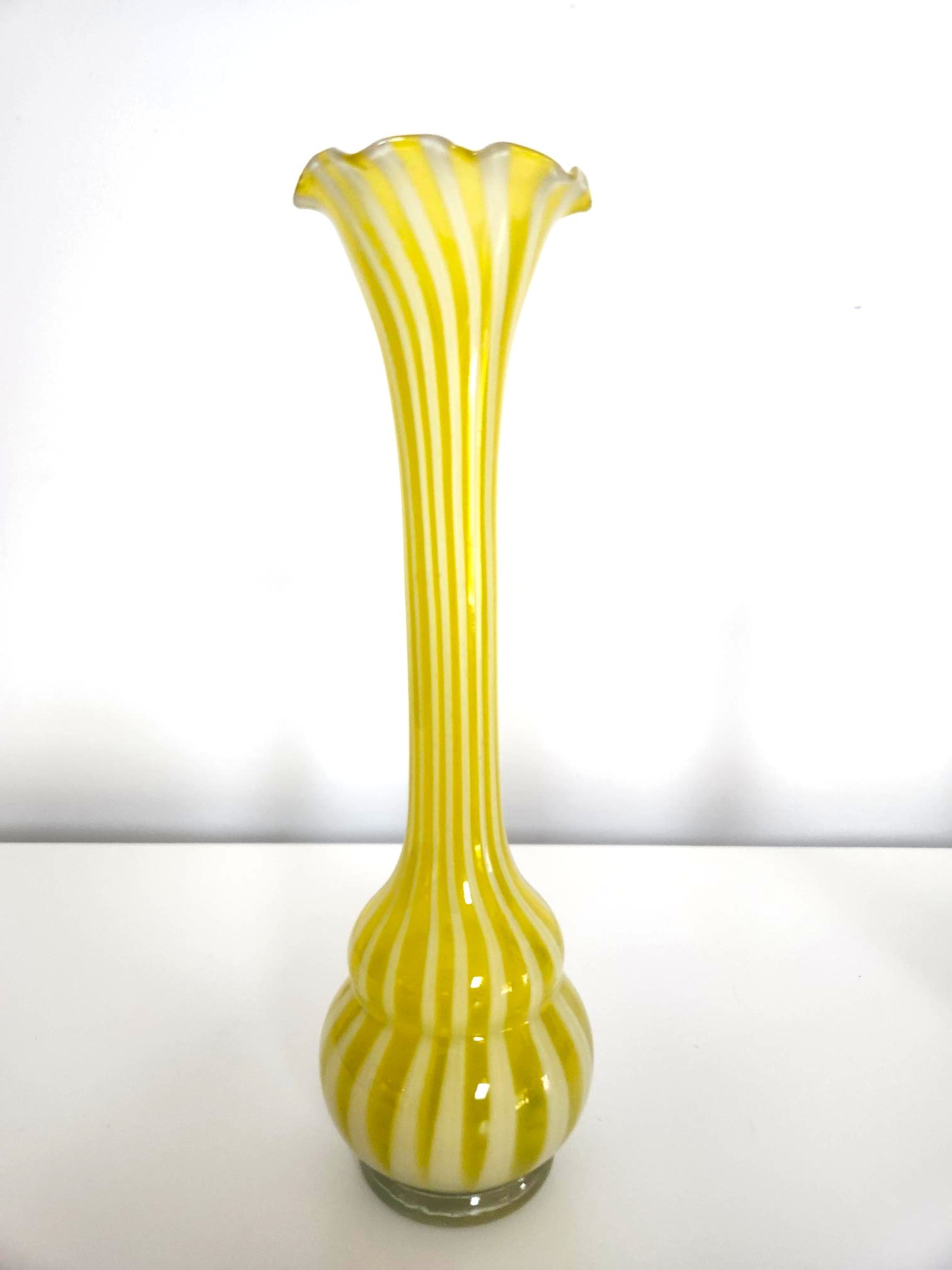 Vintage Art Glass Bud Vases, Yellow & Blood Orange - photo 4