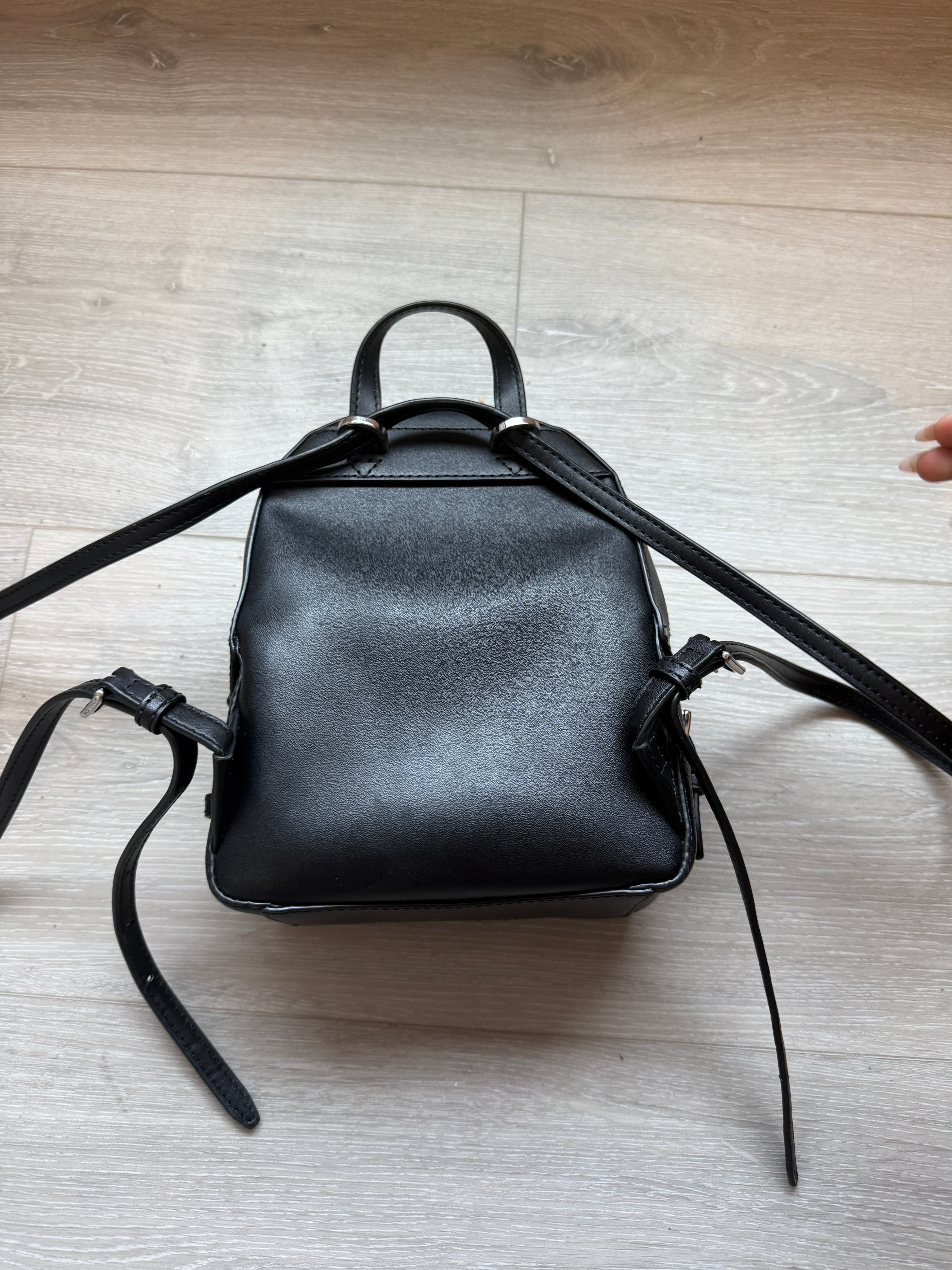 Michael Kors Mini Backpack Black Leather Crossbody Purse - photo 5