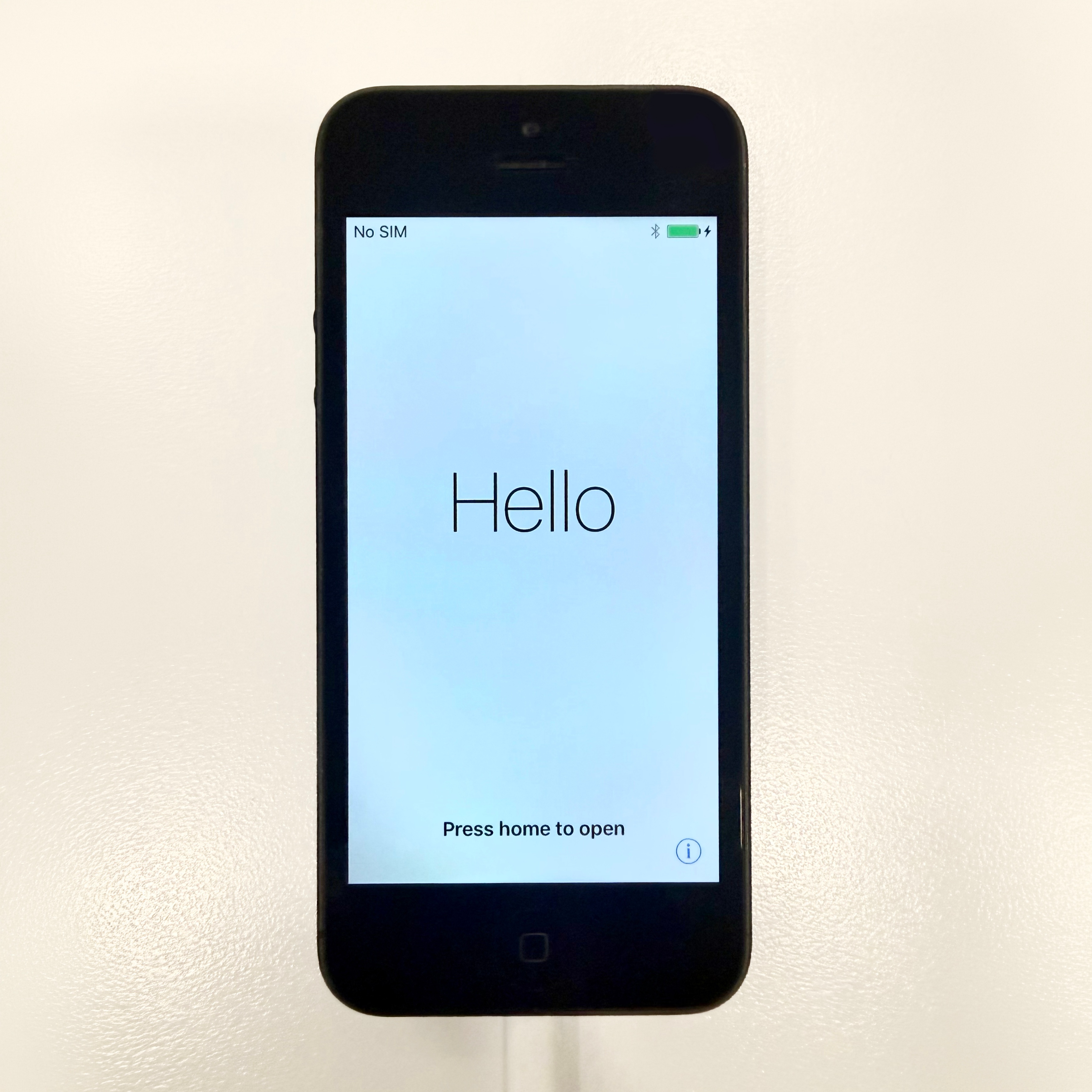 iPhone 5 (64GB) Mobile Phone