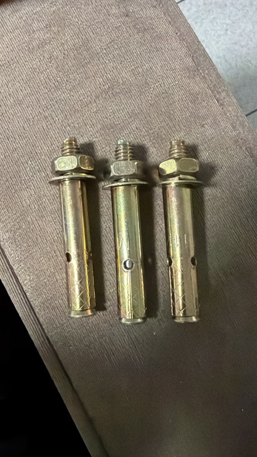 3 Heavy Duty Expansion Sleeve Anchors for Concrete – Zinc Plated - photo 3