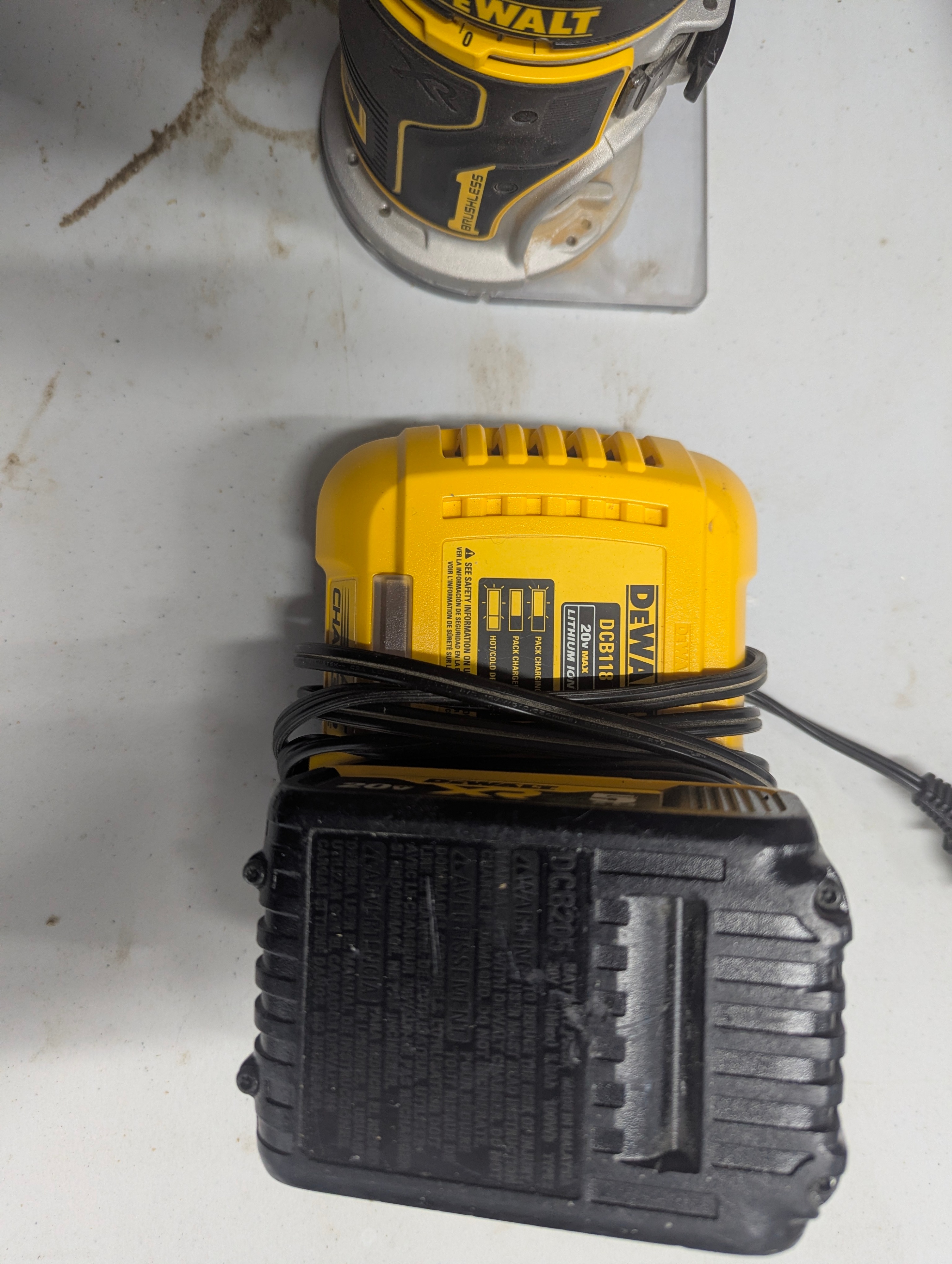 Dewalt Cordless Tools (Package) - photo 2