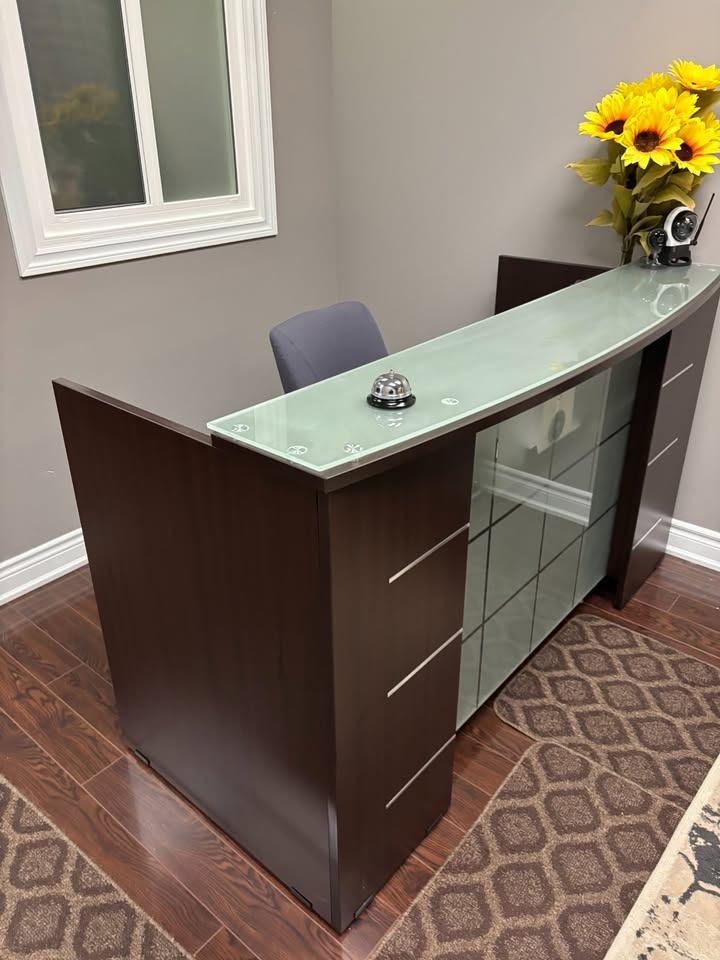 Reception Desk with Frosted Glass Front - photo 2