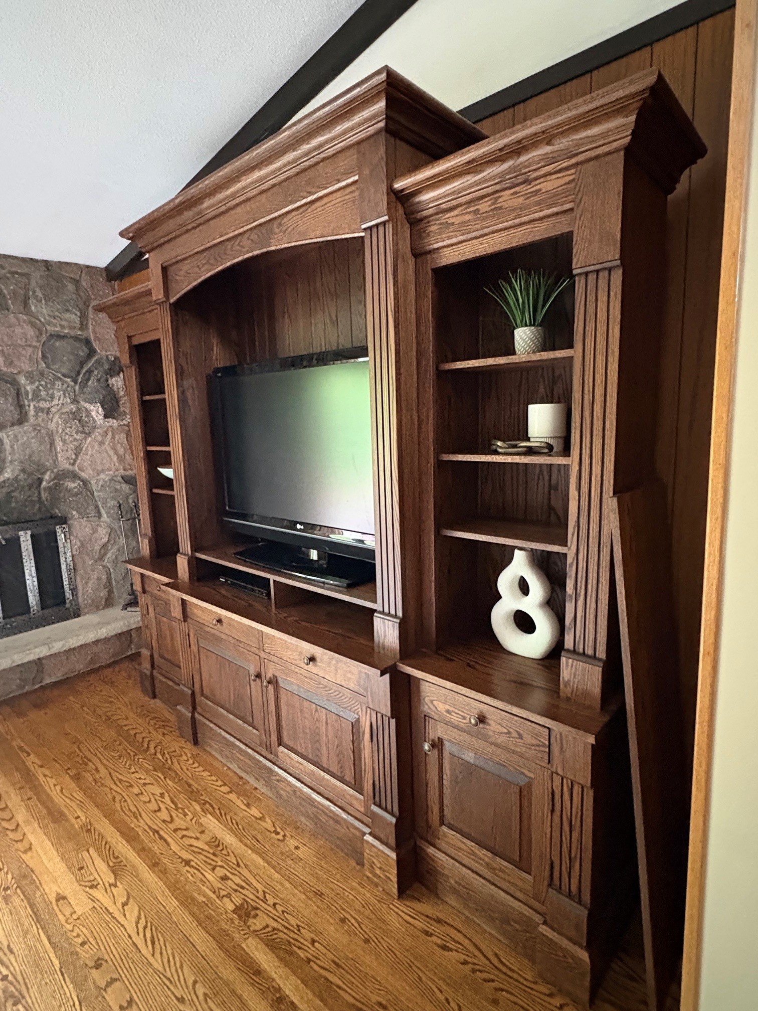 Custom Built Solid Wood Entertainment Unit - photo 3