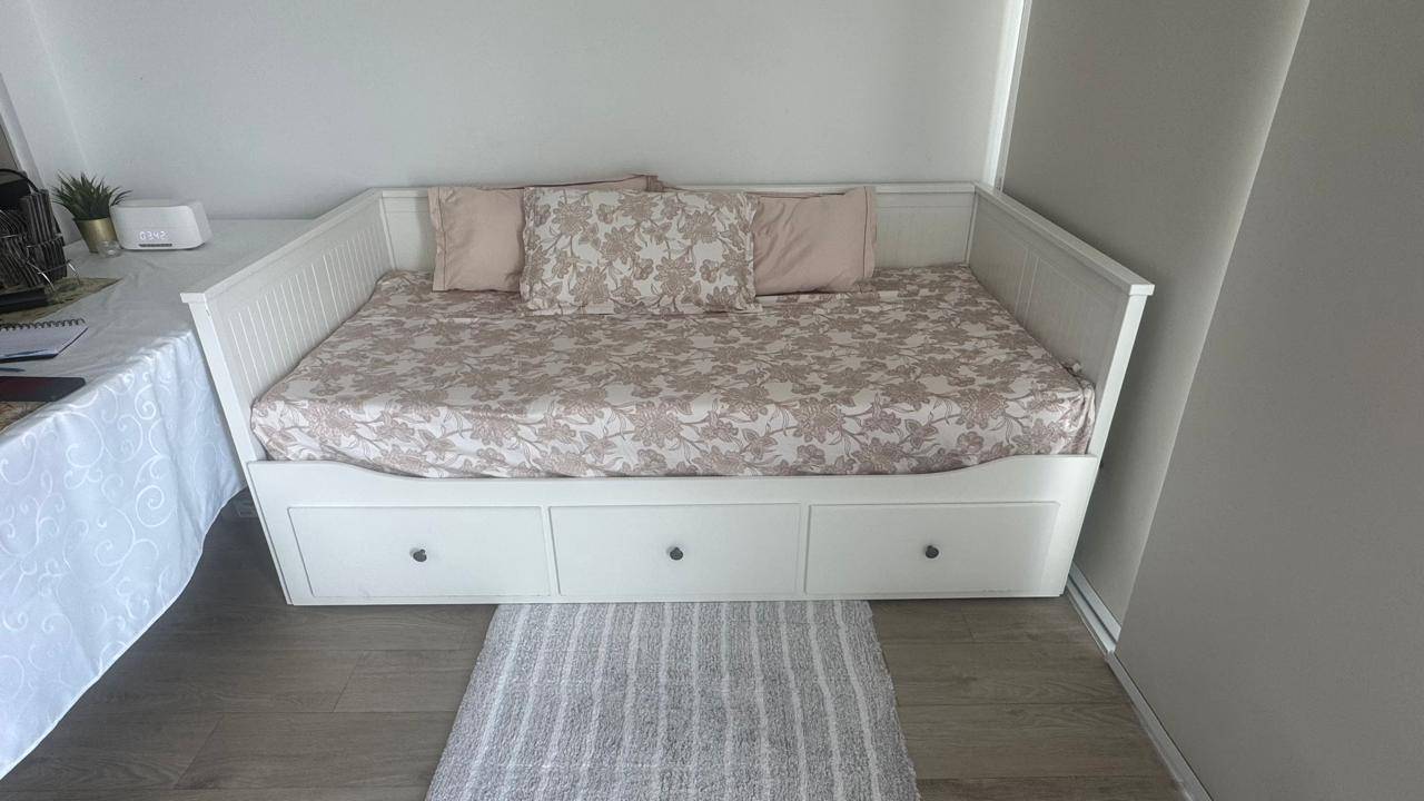 IKEA Hemnes Day bed with 2 mattresses