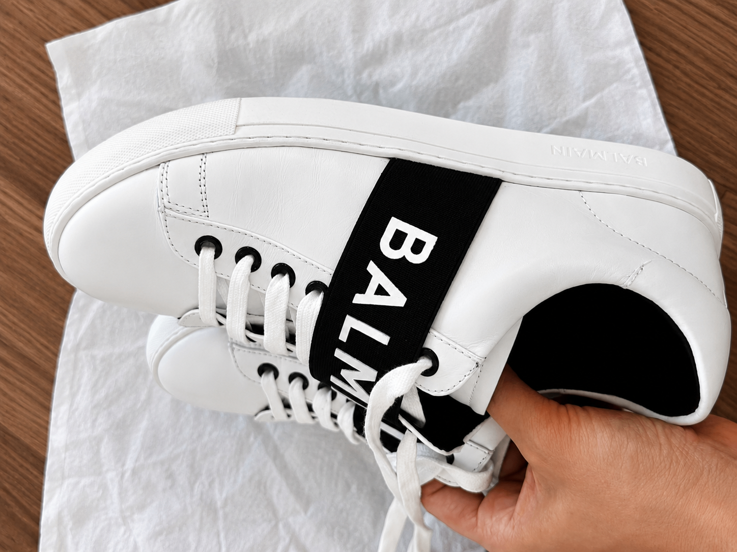 Balmain Logo Leather Sneakers – White | Women's Size 39 - photo 5