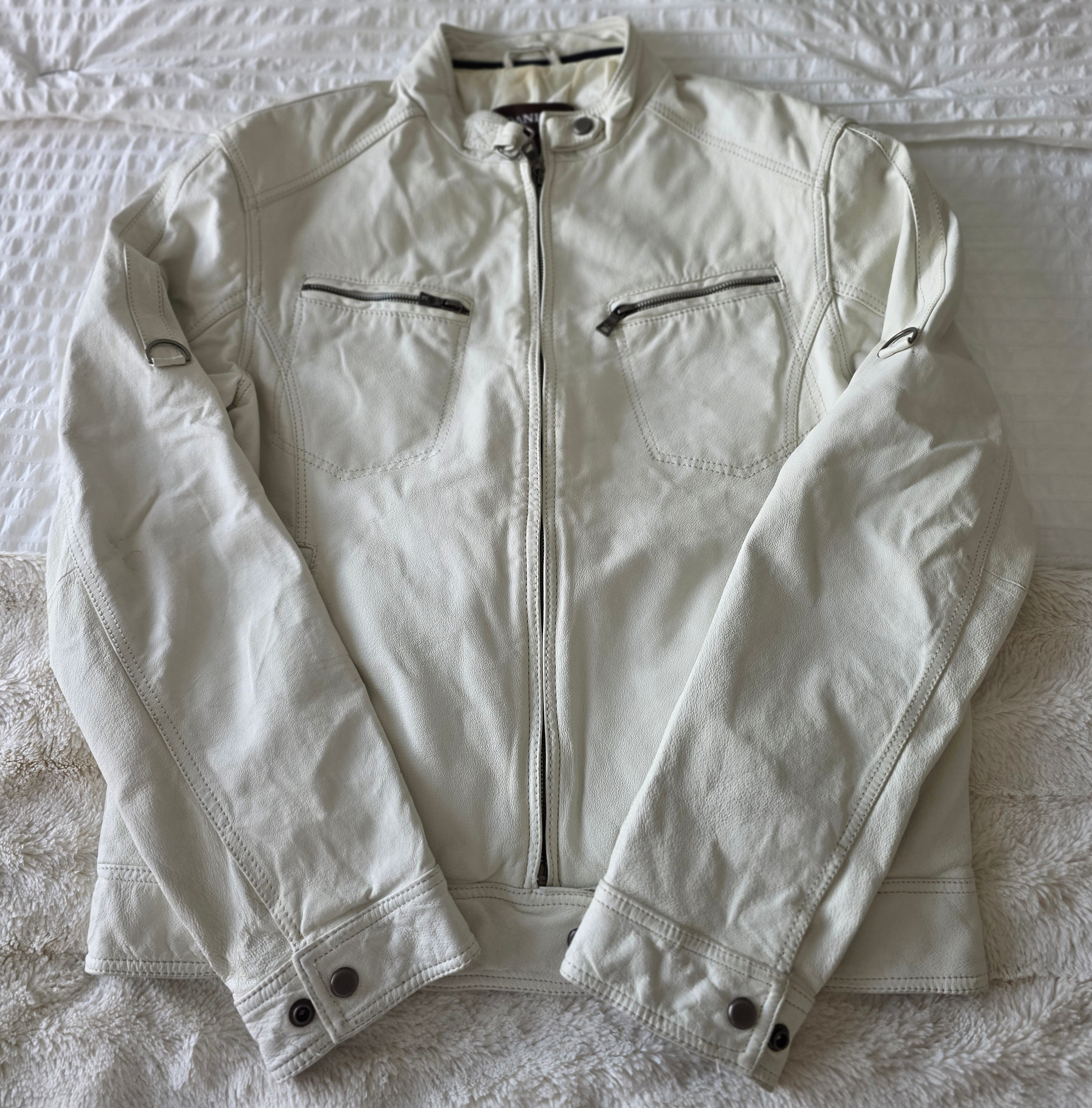Danier /Vintage Leather Biker Style Jacket-Unisex-Cream/White - photo 5