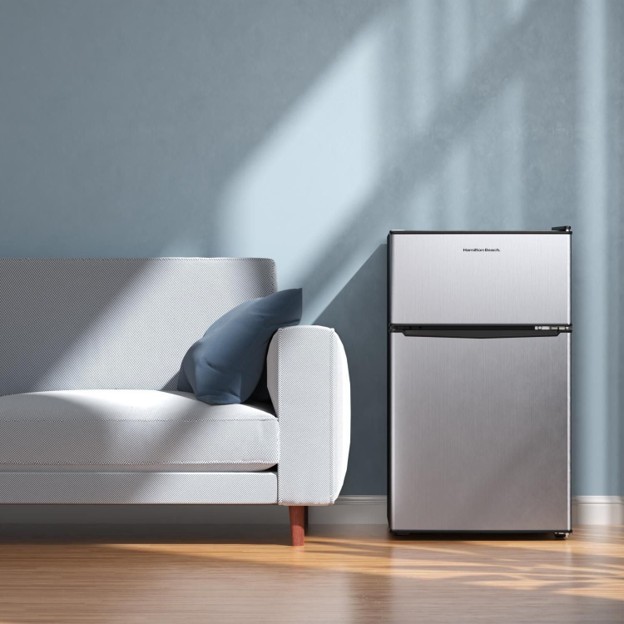 Hamilton Beach 3.1 Cu.Ft Mini Fridge Freezer, Reversible Door - photo 4