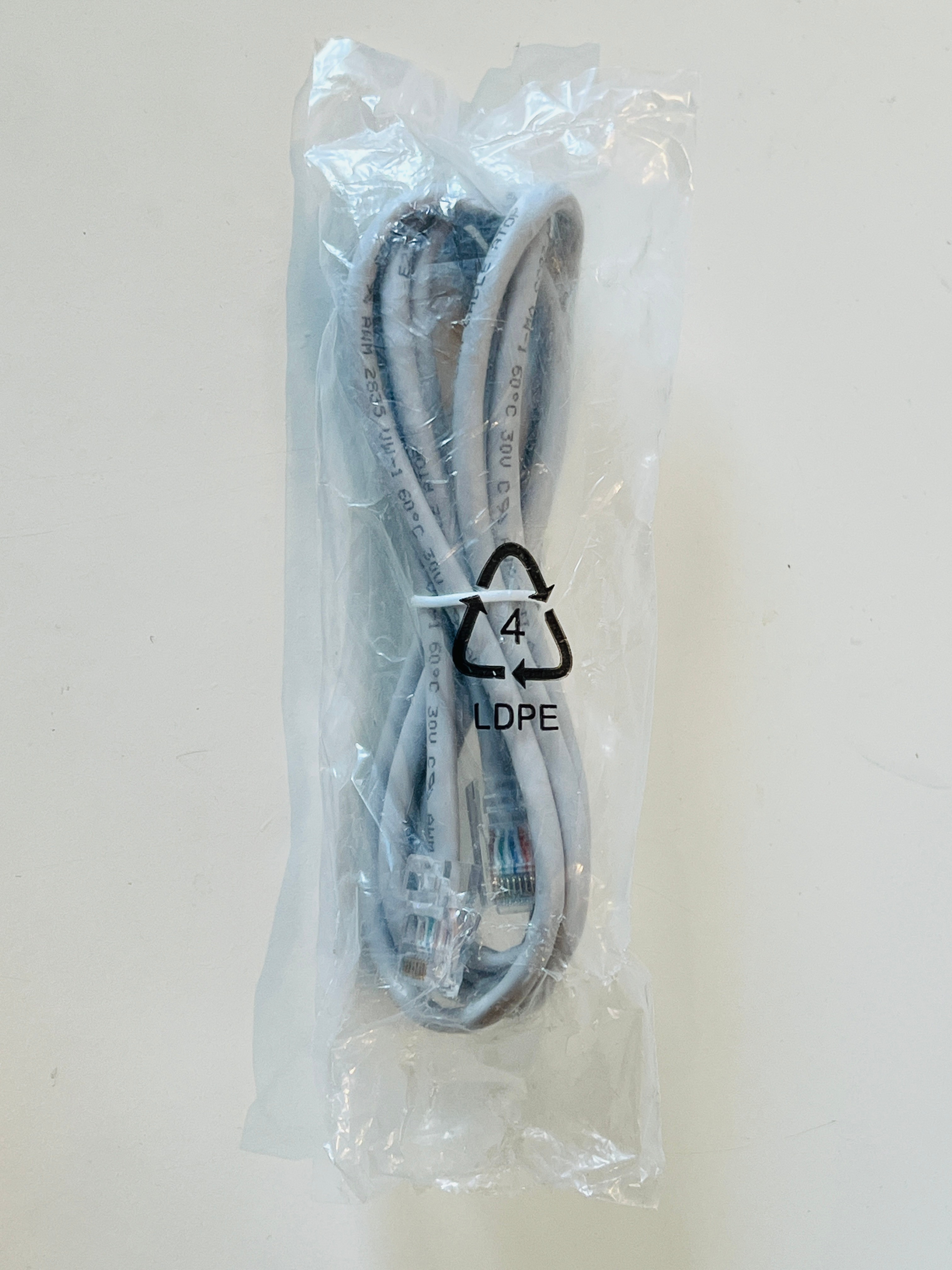 cat5e ethernet & network cable 6 feet - photo 3