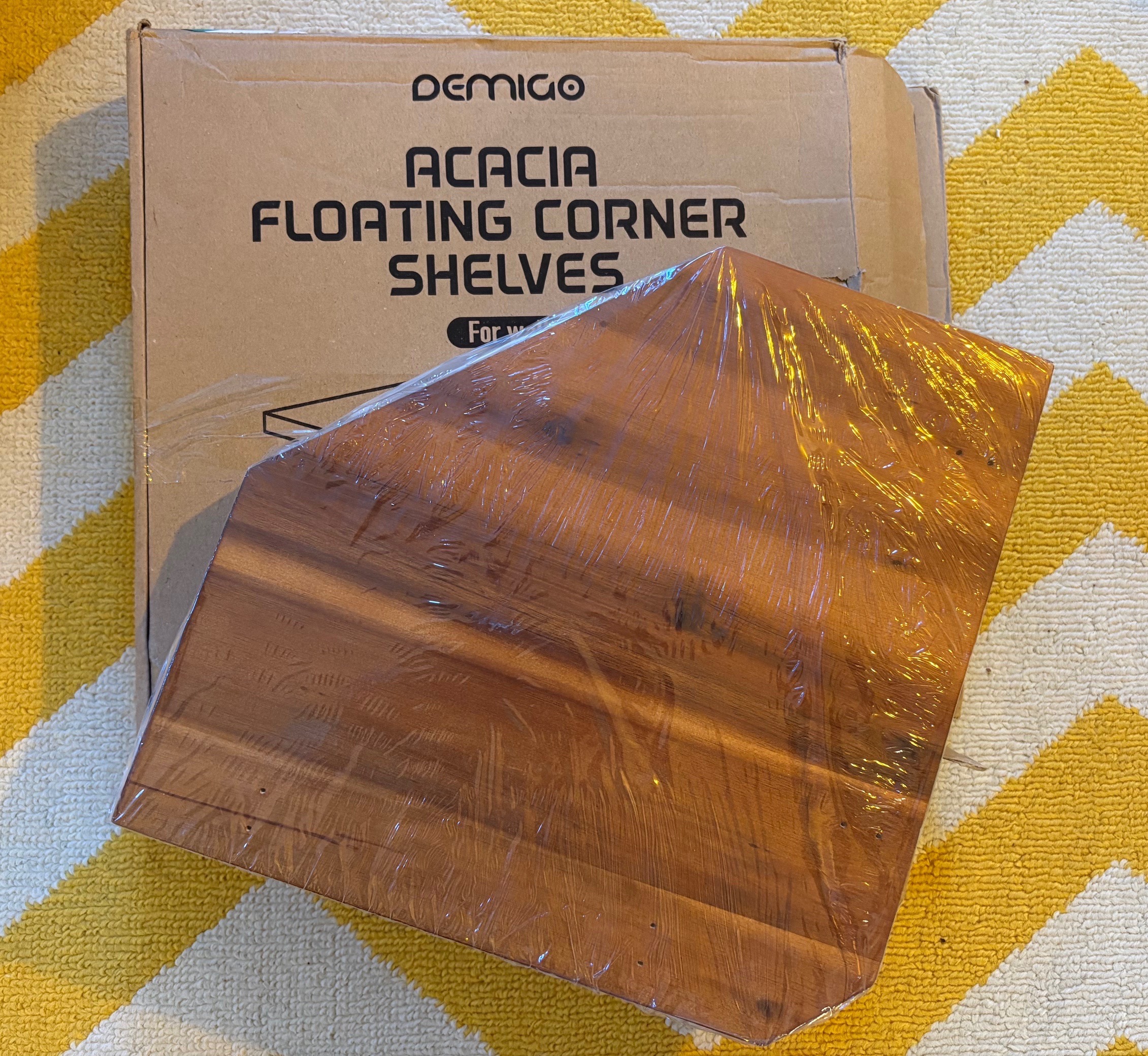NIB 2 Solid Acacia Wood Corner Floating Shelves - Demigo