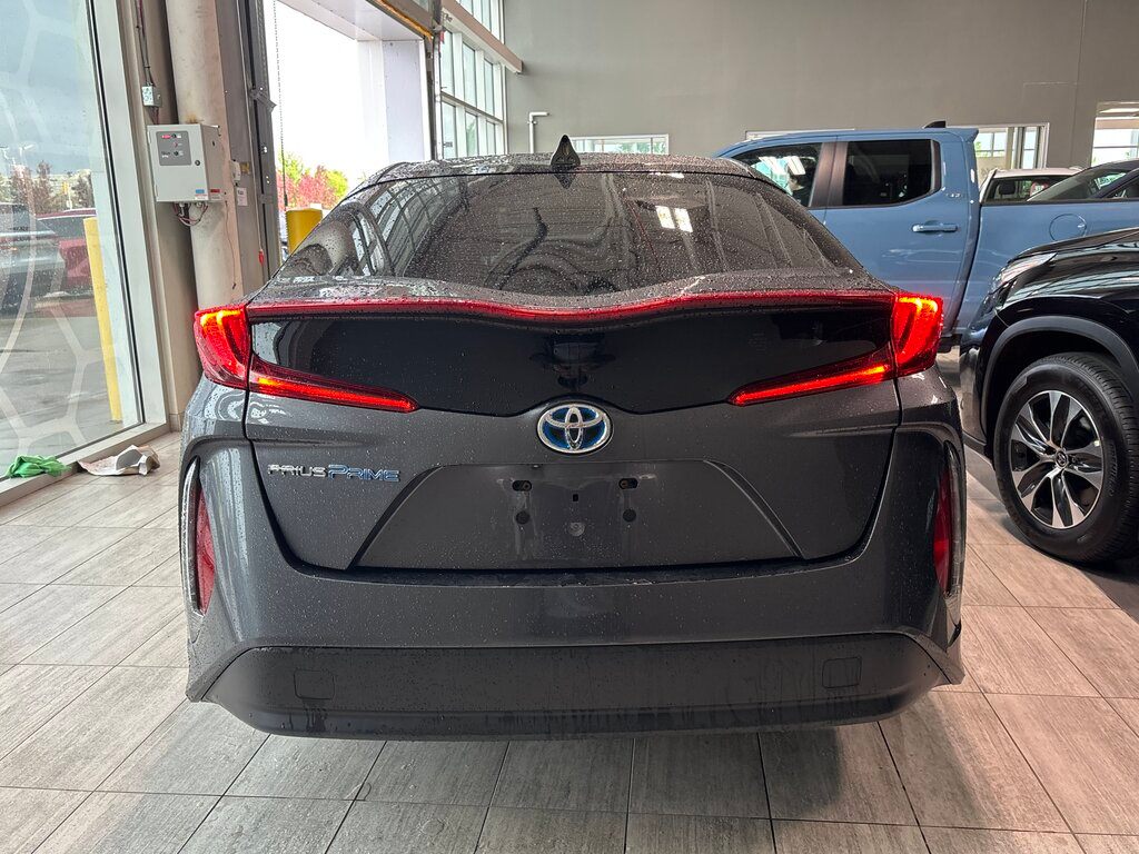 2022 Toyota Prius Prime - photo 3