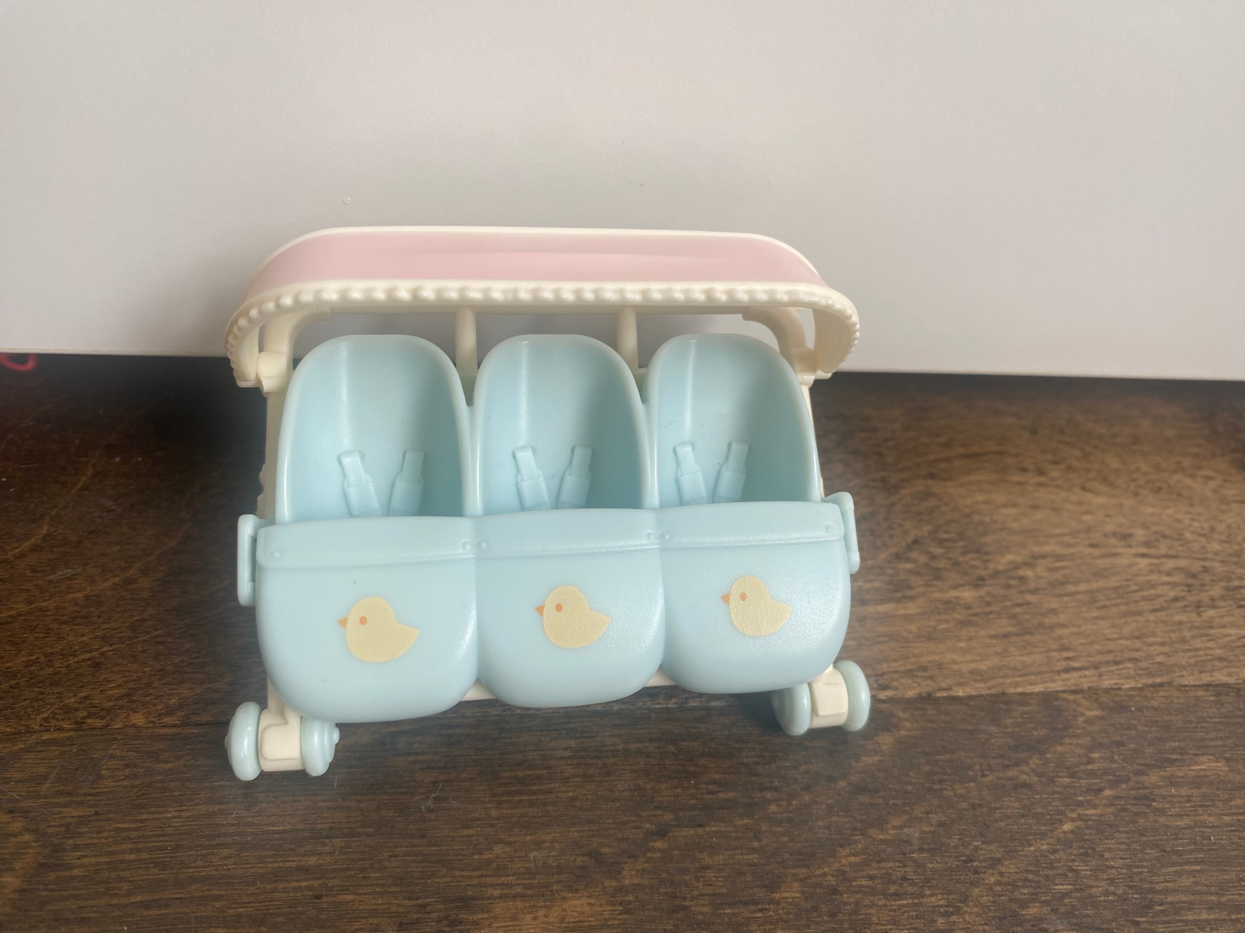 Calico Critters Triplets stroller-2-in-1 stroller and car seats!