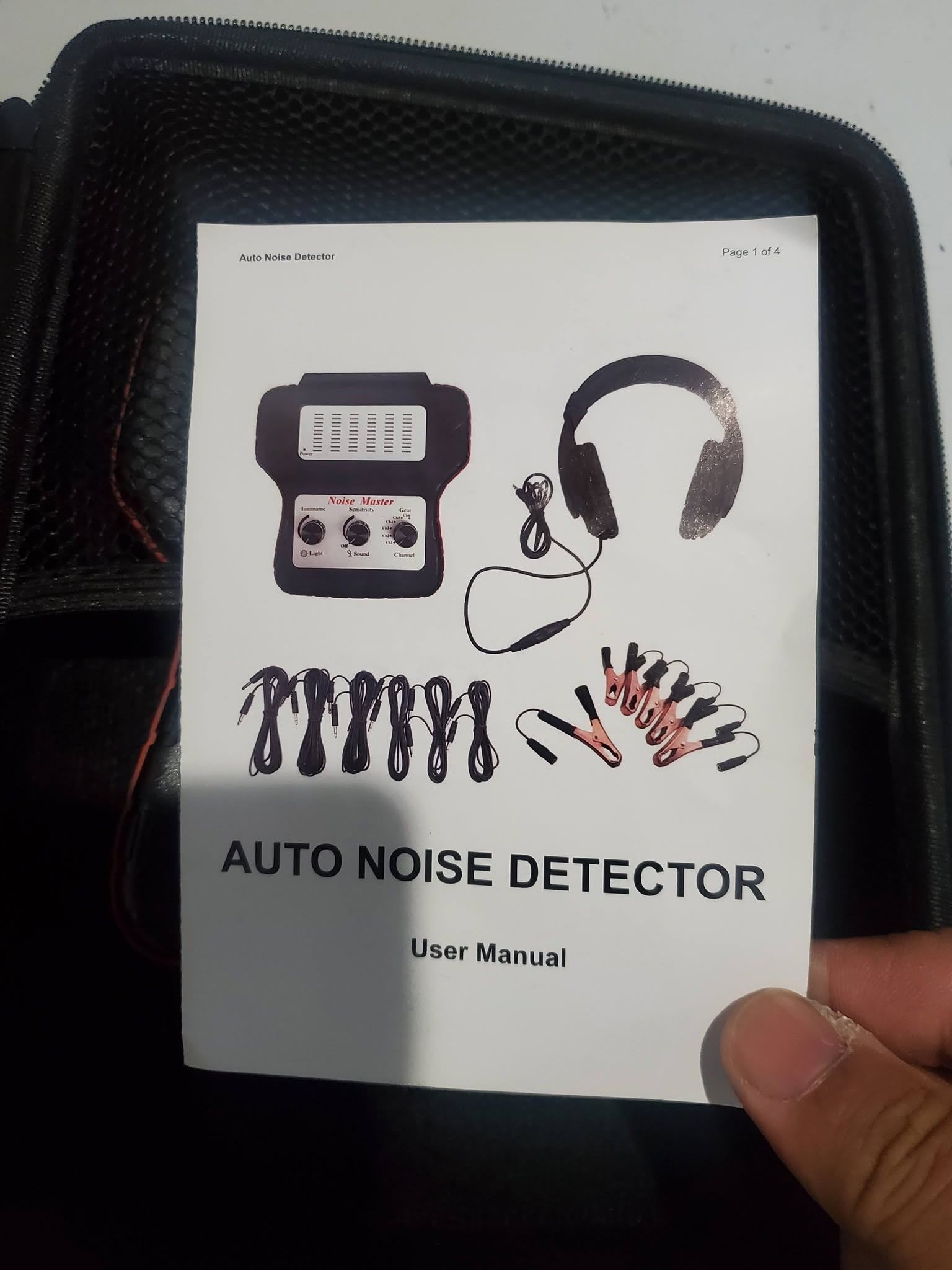 Car Noise Finder – Multi‐Channel Abnormal Sound Detector