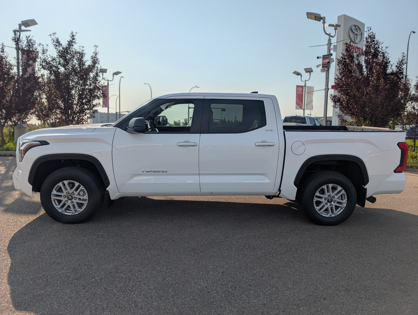 2026 Toyota Tundra - photo 2