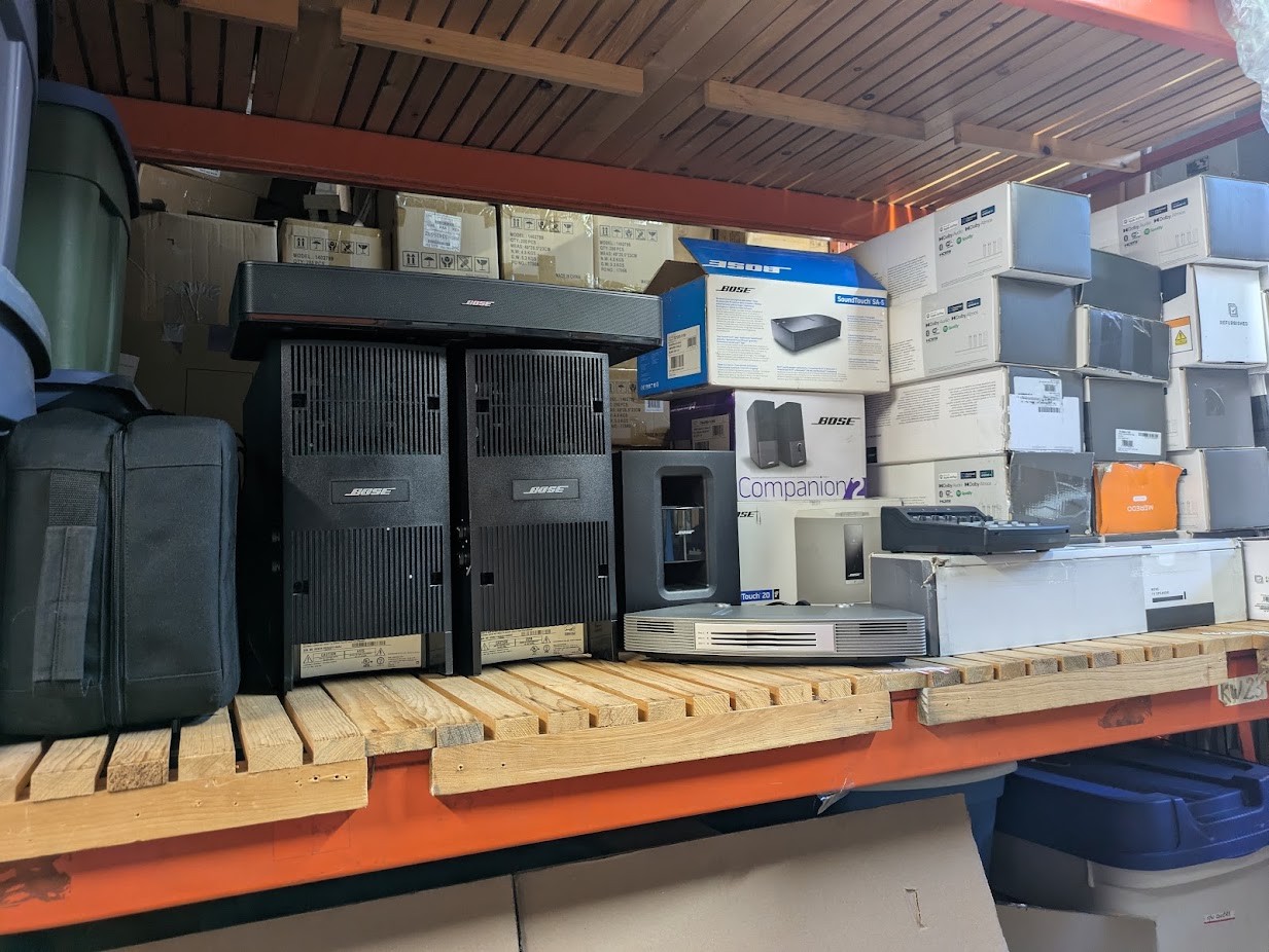 Bose — Soundbars + Home Speakers (550,700, etc) | Used - photo 2