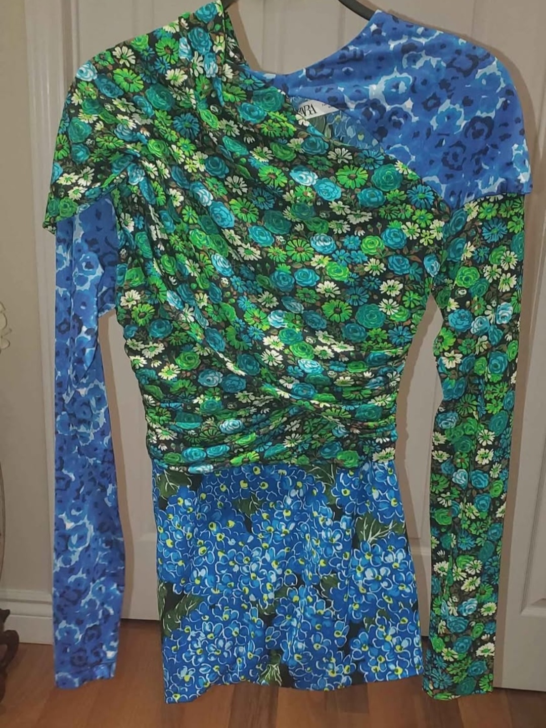 ZARA DRAPED FLORAL PRINTED WRAP Ruched TOP - photo 3