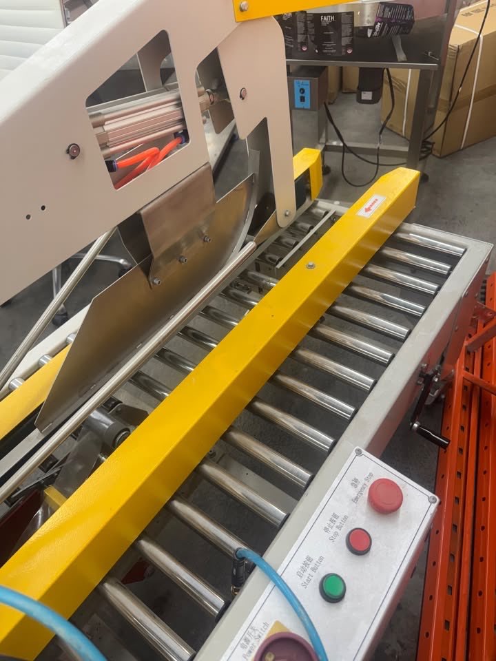 Automatic Carton Sealer GPC-50D – Taping Machine (220V) - photo 2