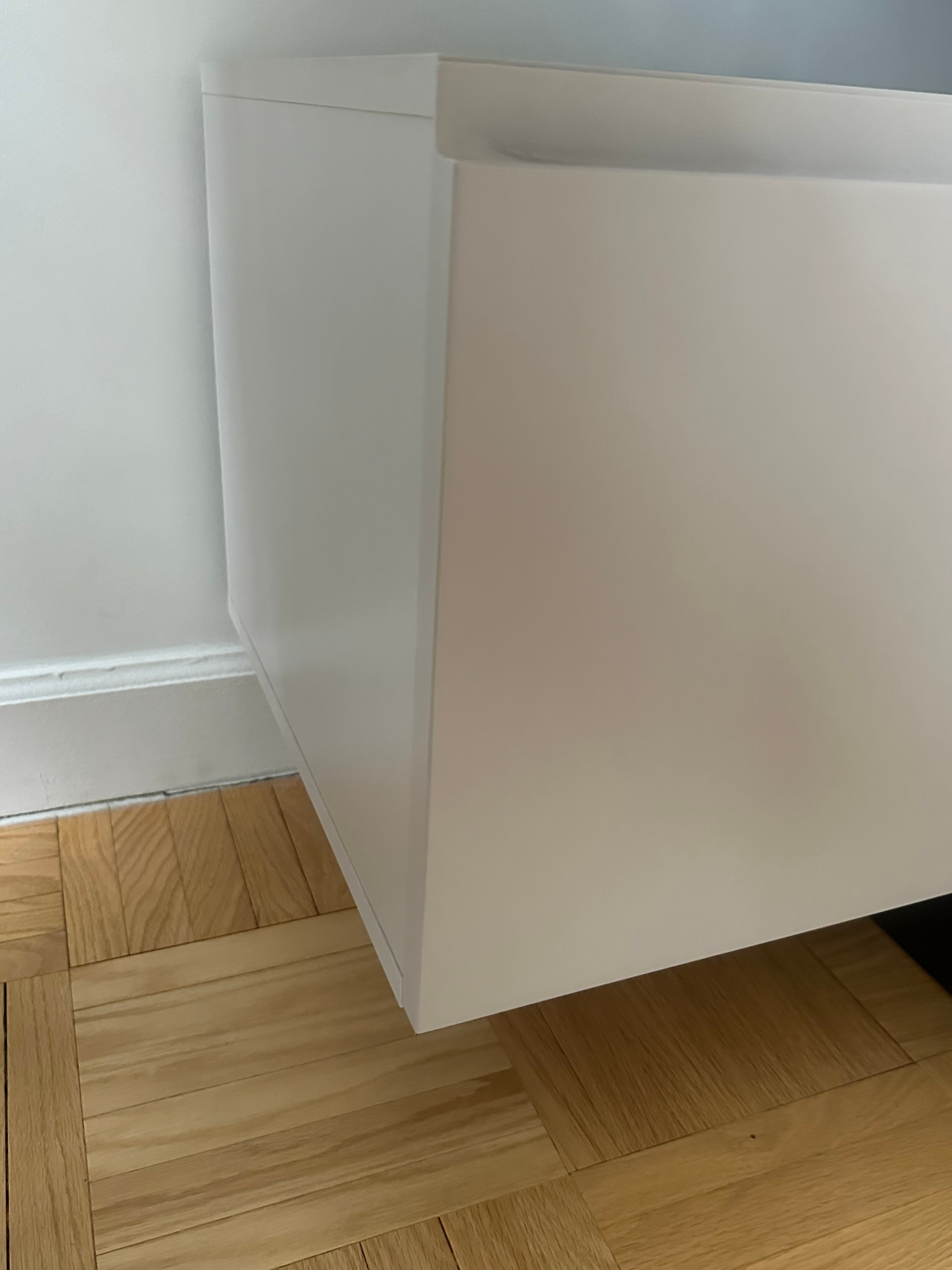 TV stand - photo 5