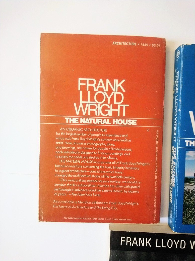 Frank Lloyd Wright books! - photo 2