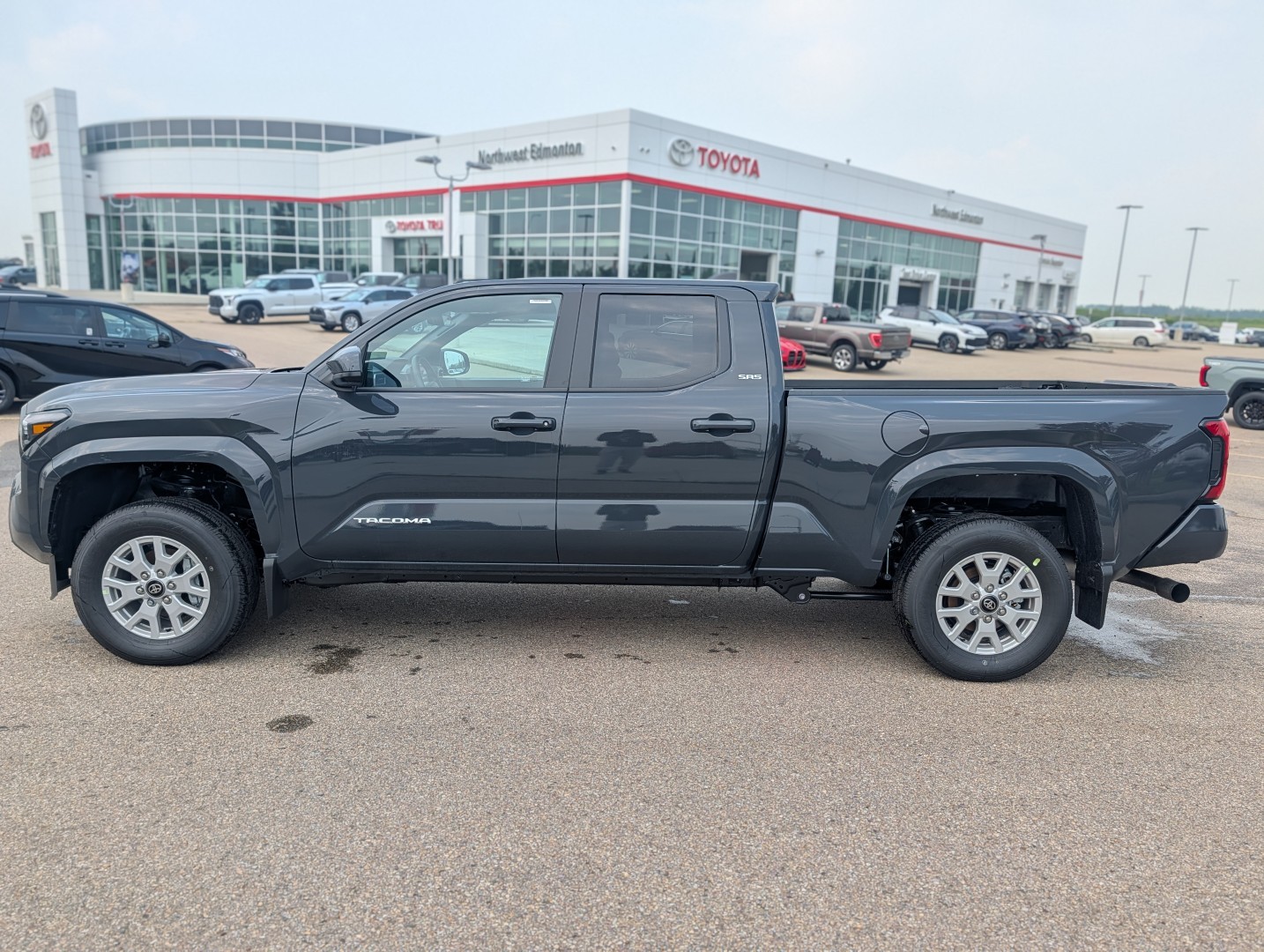 2026 Toyota Tacoma - photo 2