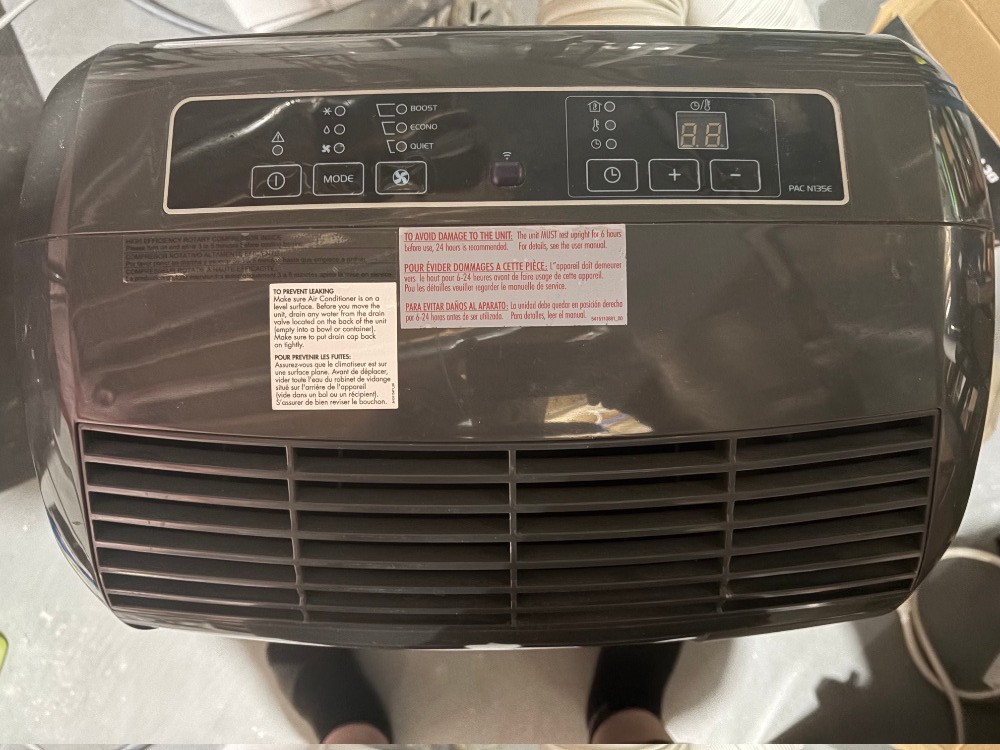 Delonghi 13500 BTU Portable Air Conditioner - photo 2