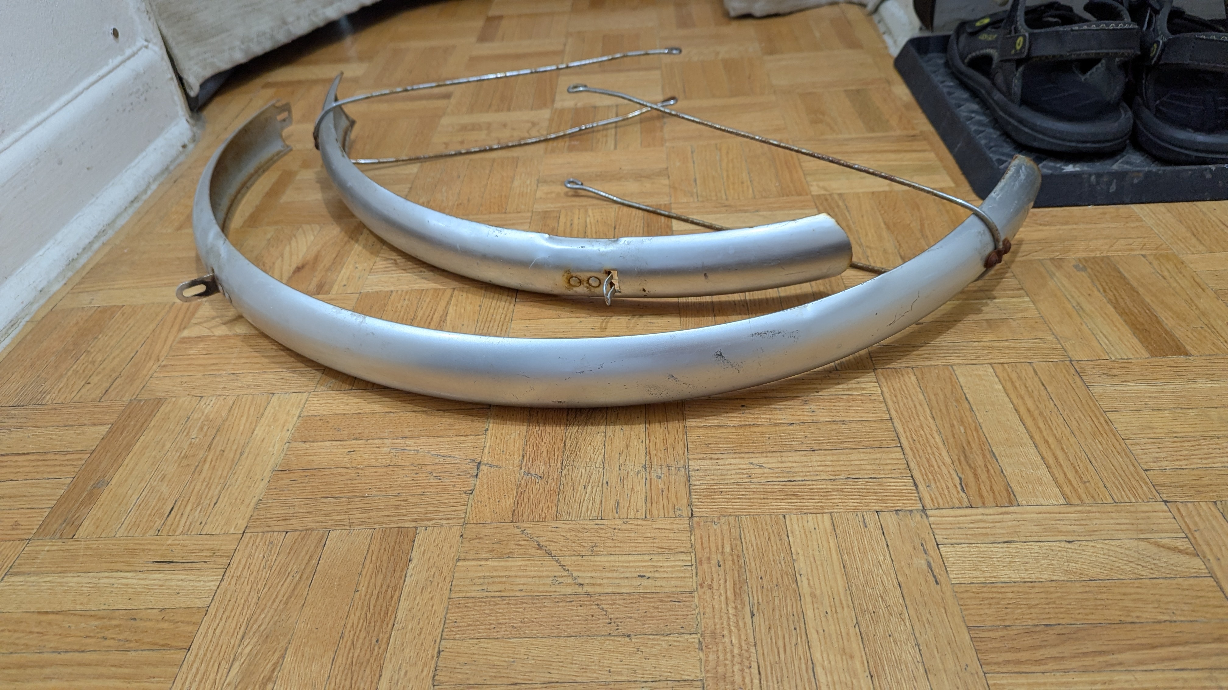 26" Bike FENDERS Braces Bicycle Fenders Set of 2 - photo 2