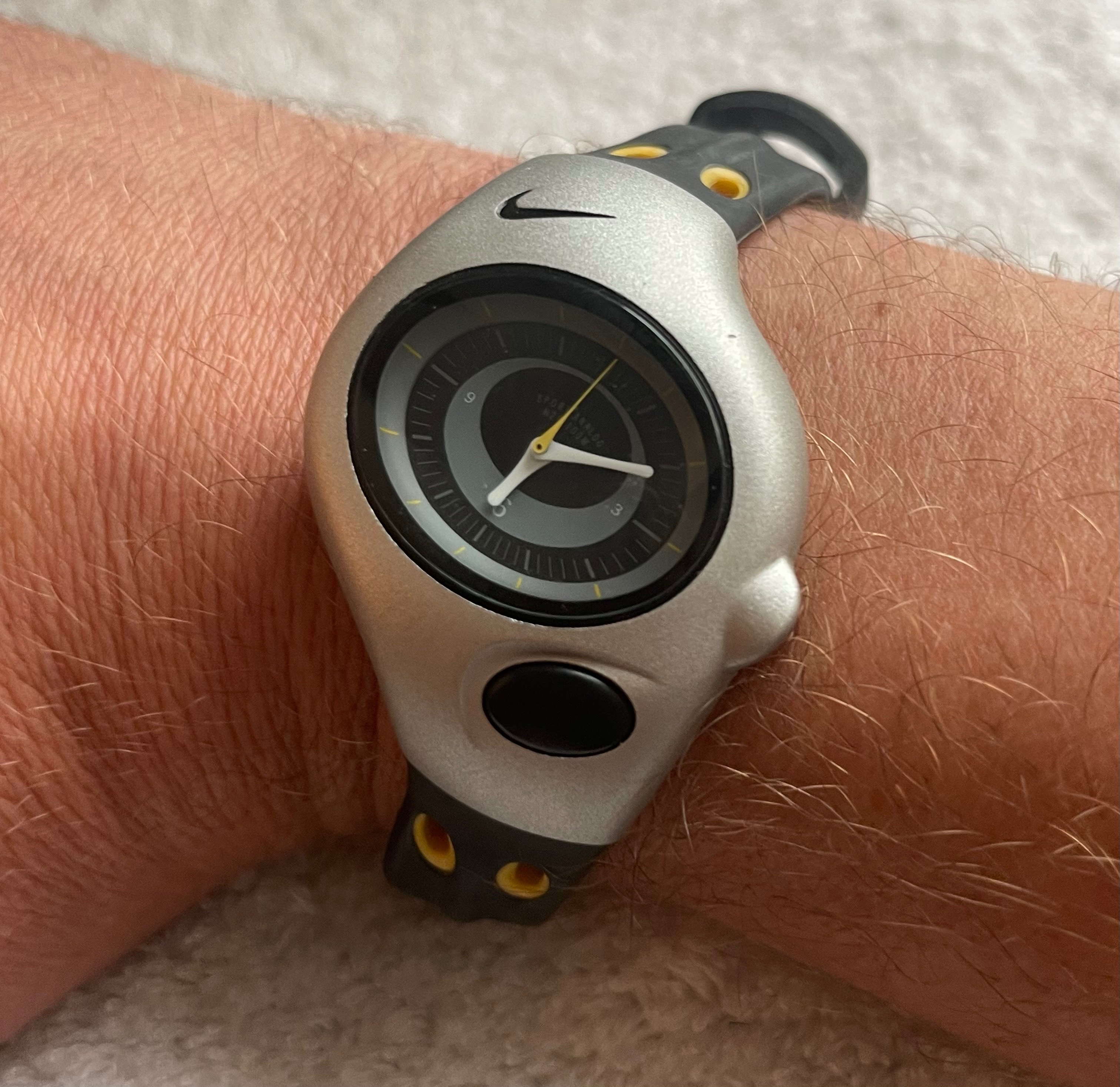 Vintage 2002 Nike Triax Analog Watch – Yellow/Black - photo 2