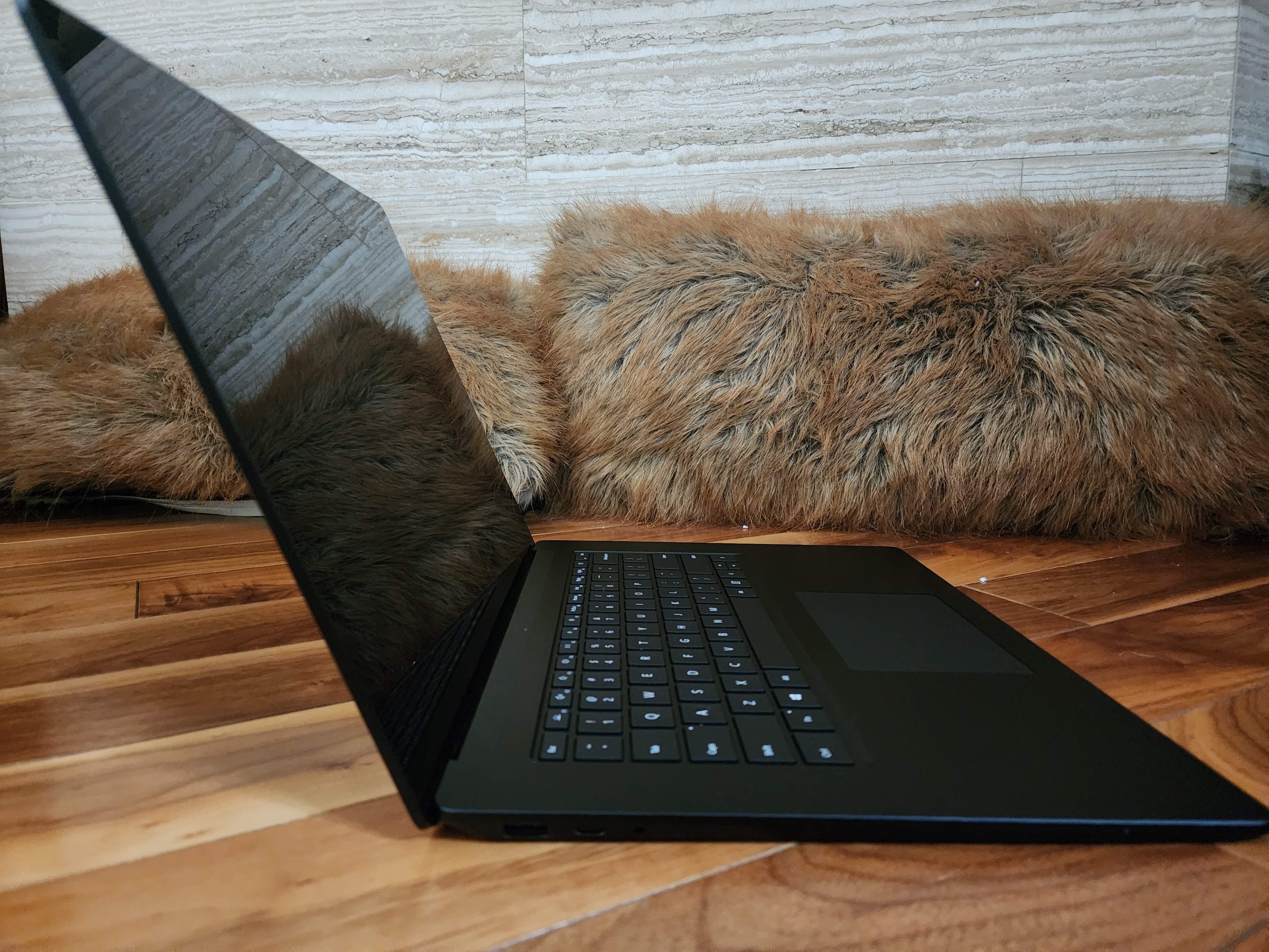 Surface Laptop 4 15" (i7, 32GB RAM, 1TB SSD) [Model: 1979] - photo 4