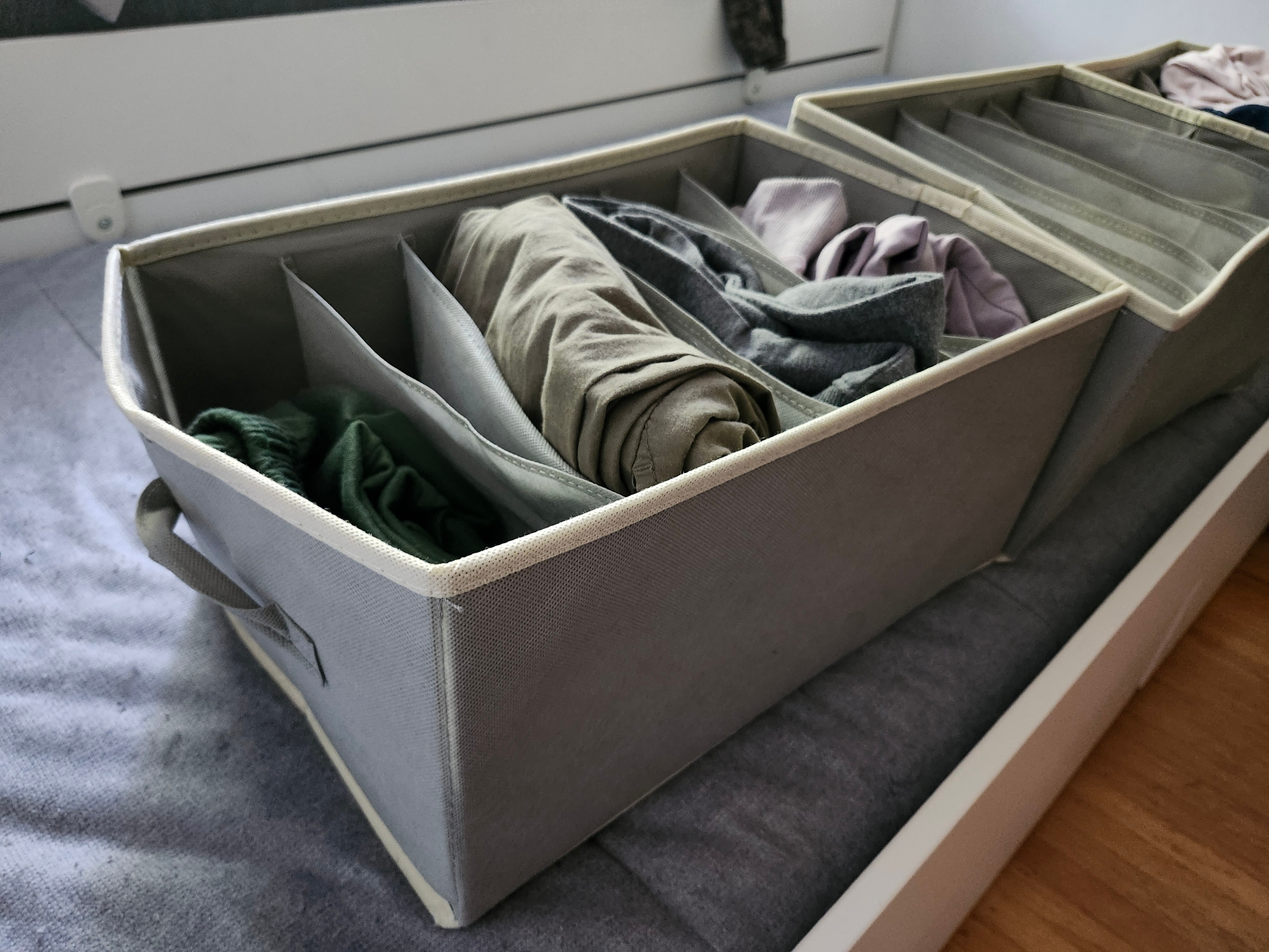 Wardrobe Clothes Organizers - 3 pcs - Moving Sale - photo 3