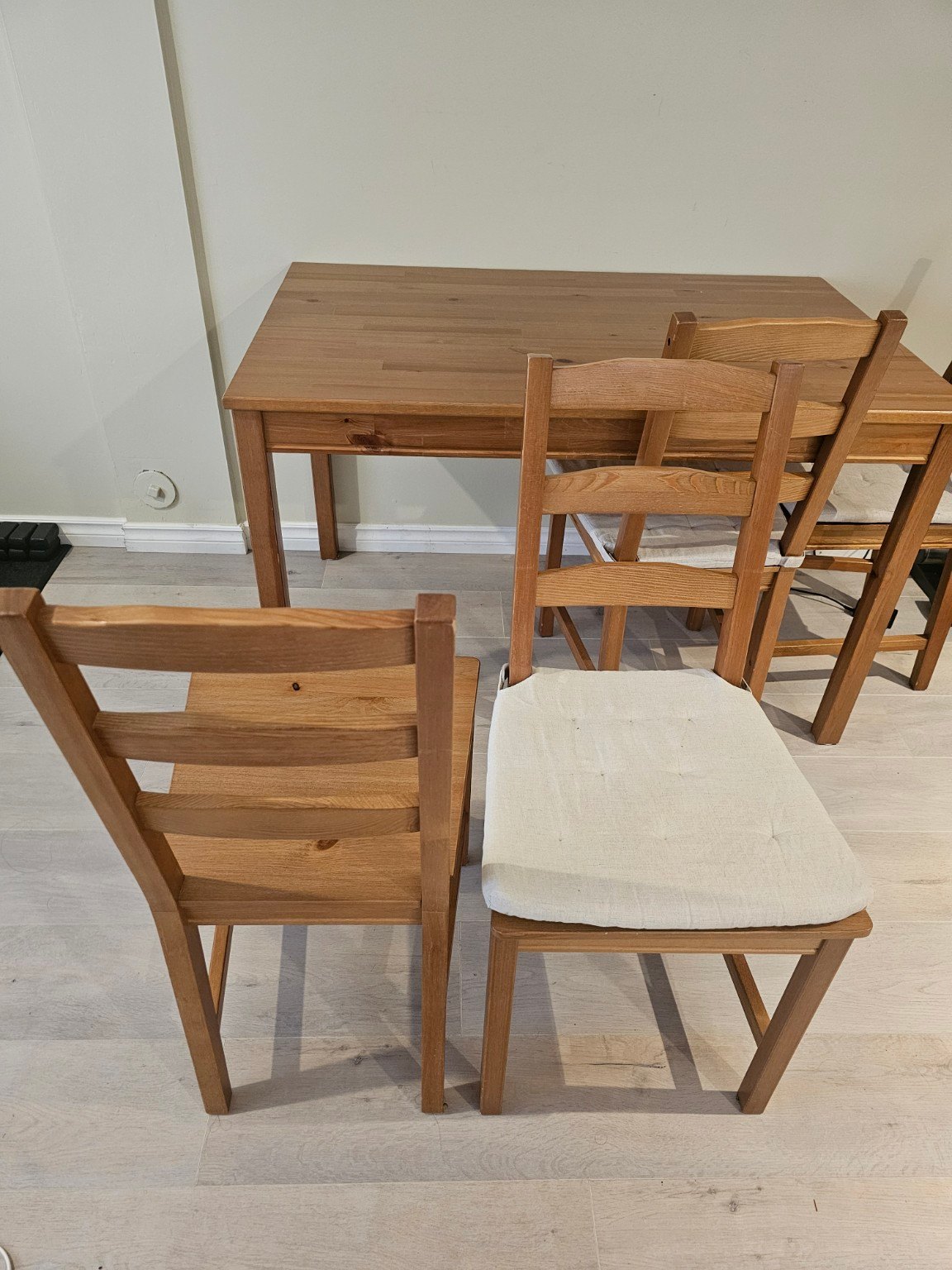 IKEA Dining Table with 4 Chairs - photo 5