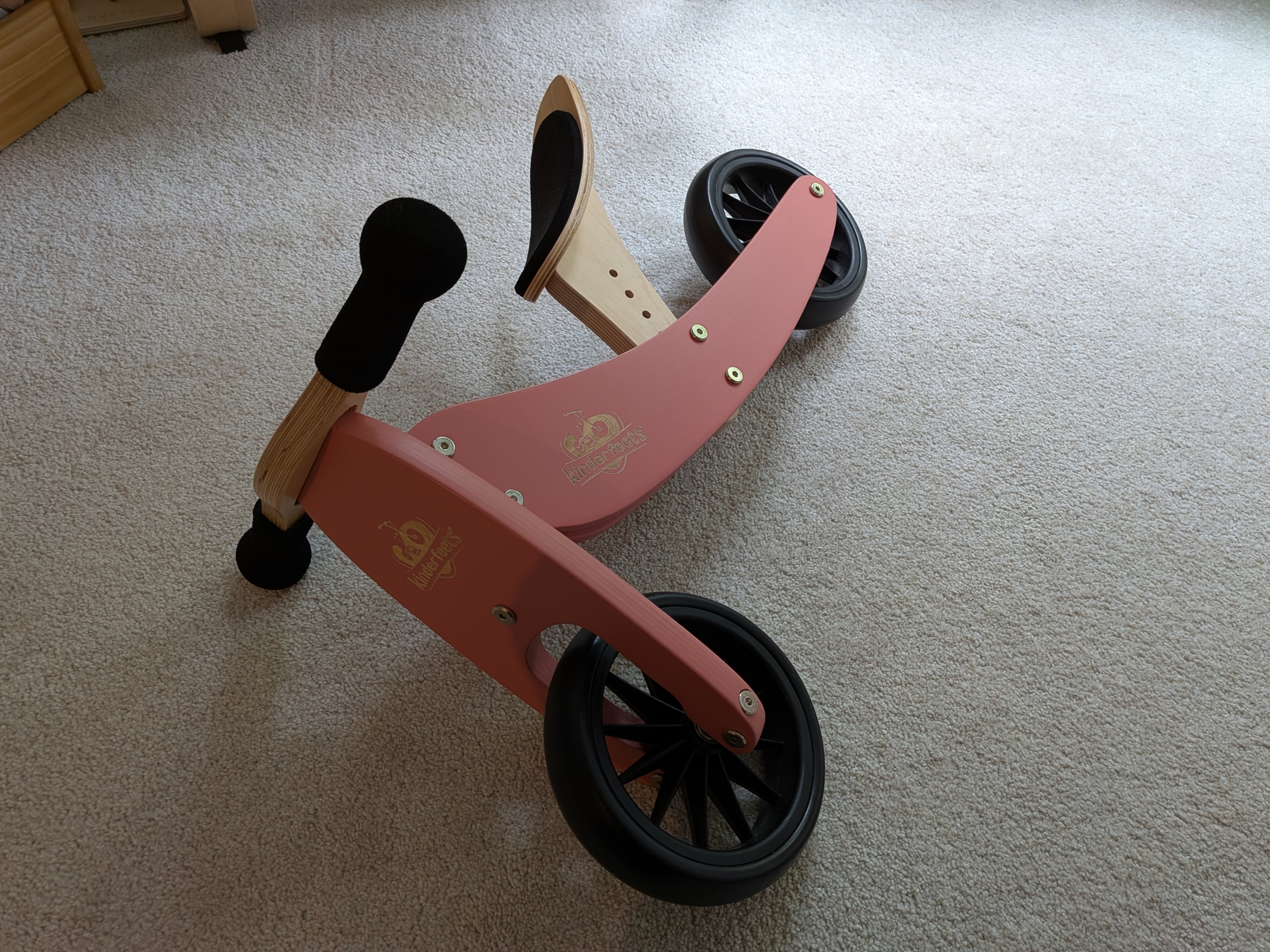 Kinderfeets Balance Bike (Convertible 2-in-1) – Like New - photo 2