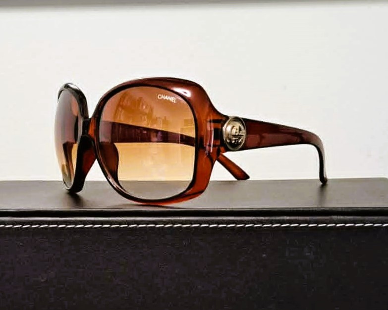 Vintage Y2K Oversized Sunglasses Brown Tortoiseshell Like New