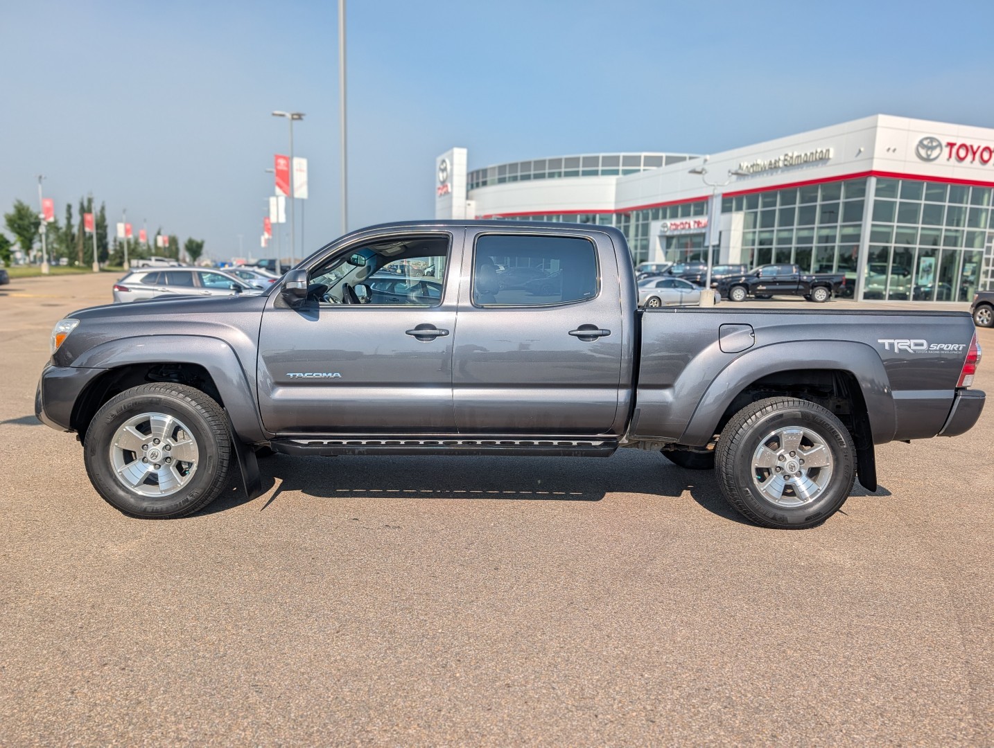 2015 Toyota Tacoma - photo 2