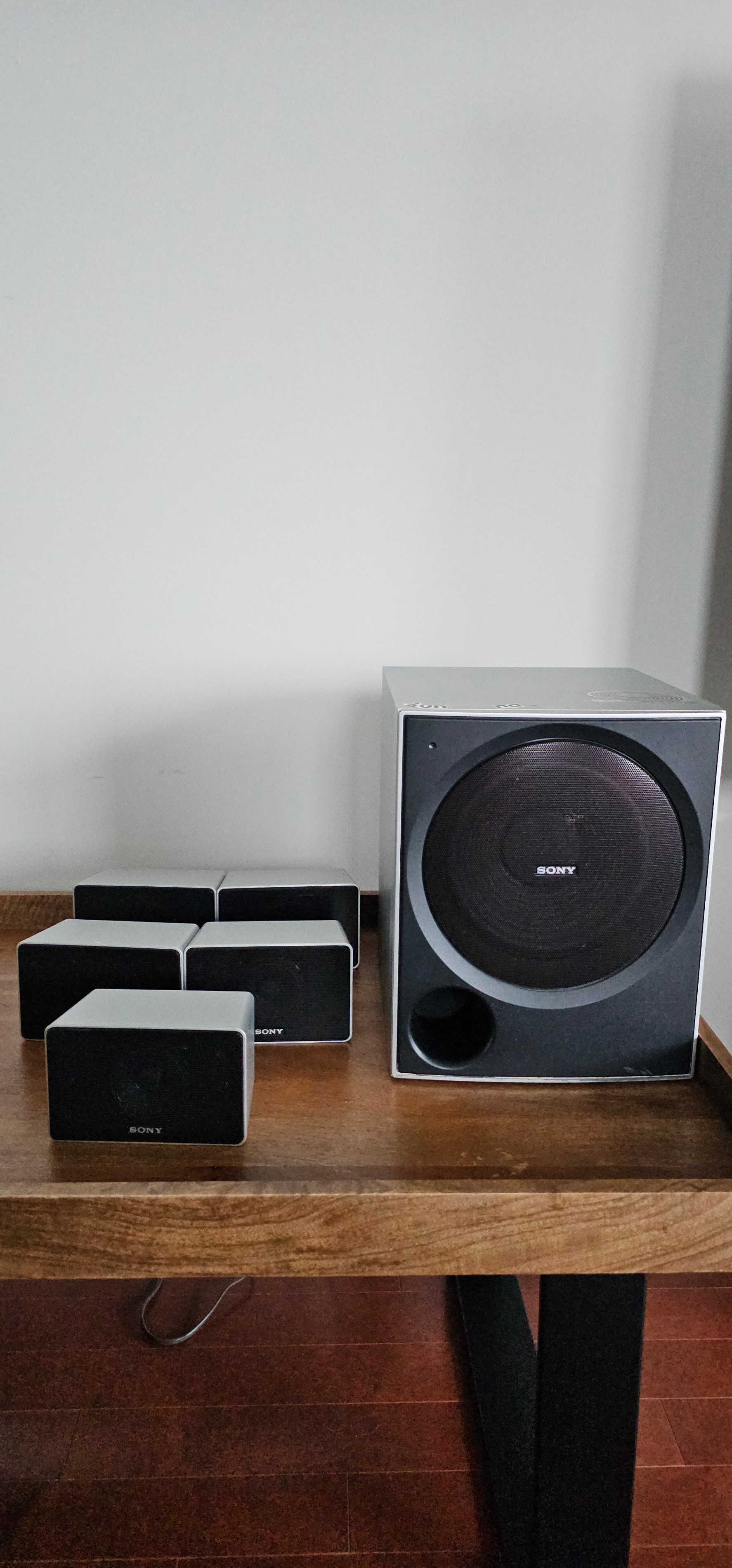 Sony 5.1 Surround Sound with Subwoofer