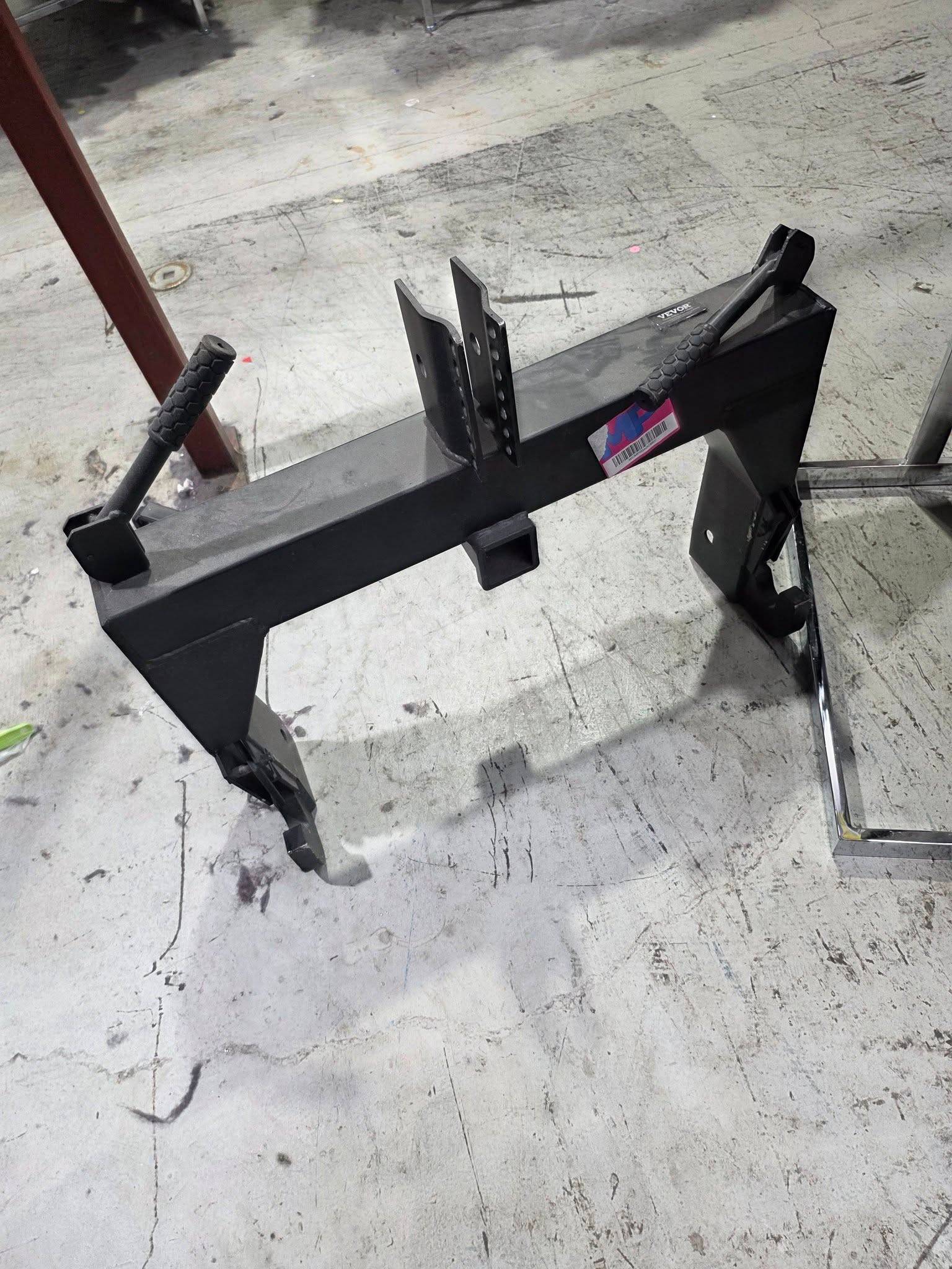 🛠️⚫ Vevor 3‑Point Quick Hitch – Black ⚫🛠️ - photo 2