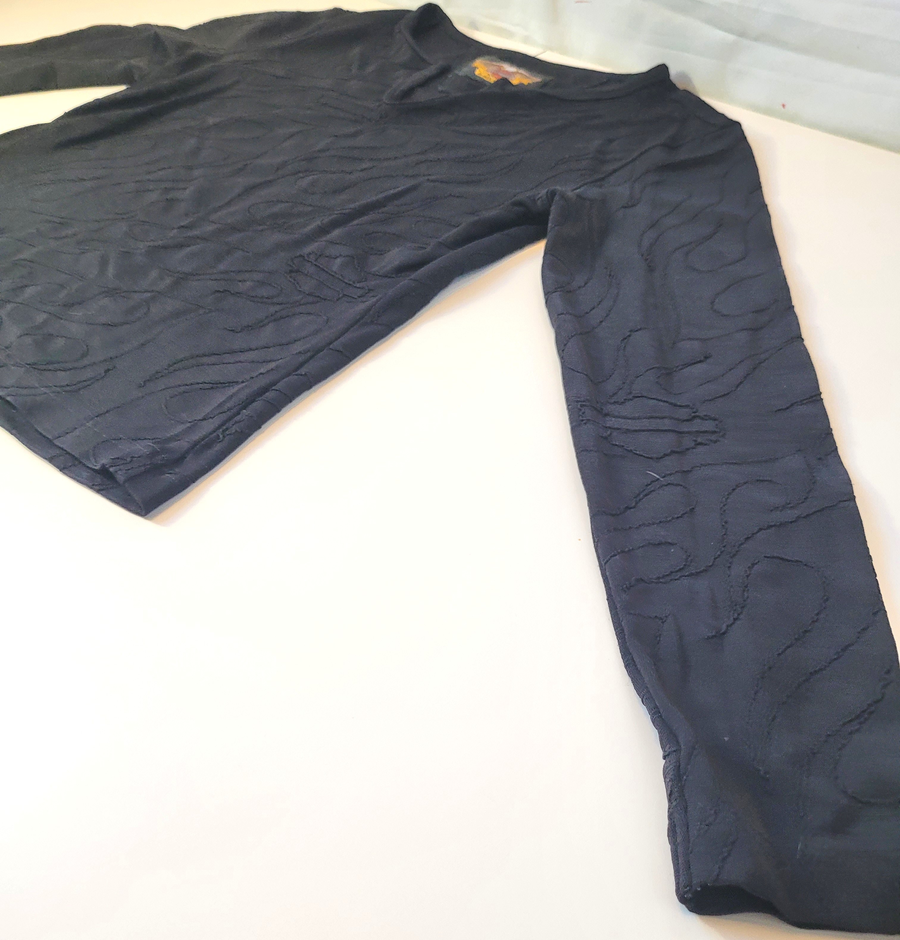 Circa 1990s Harley Davidson Black Flame Textured Knit Split Top - photo 3