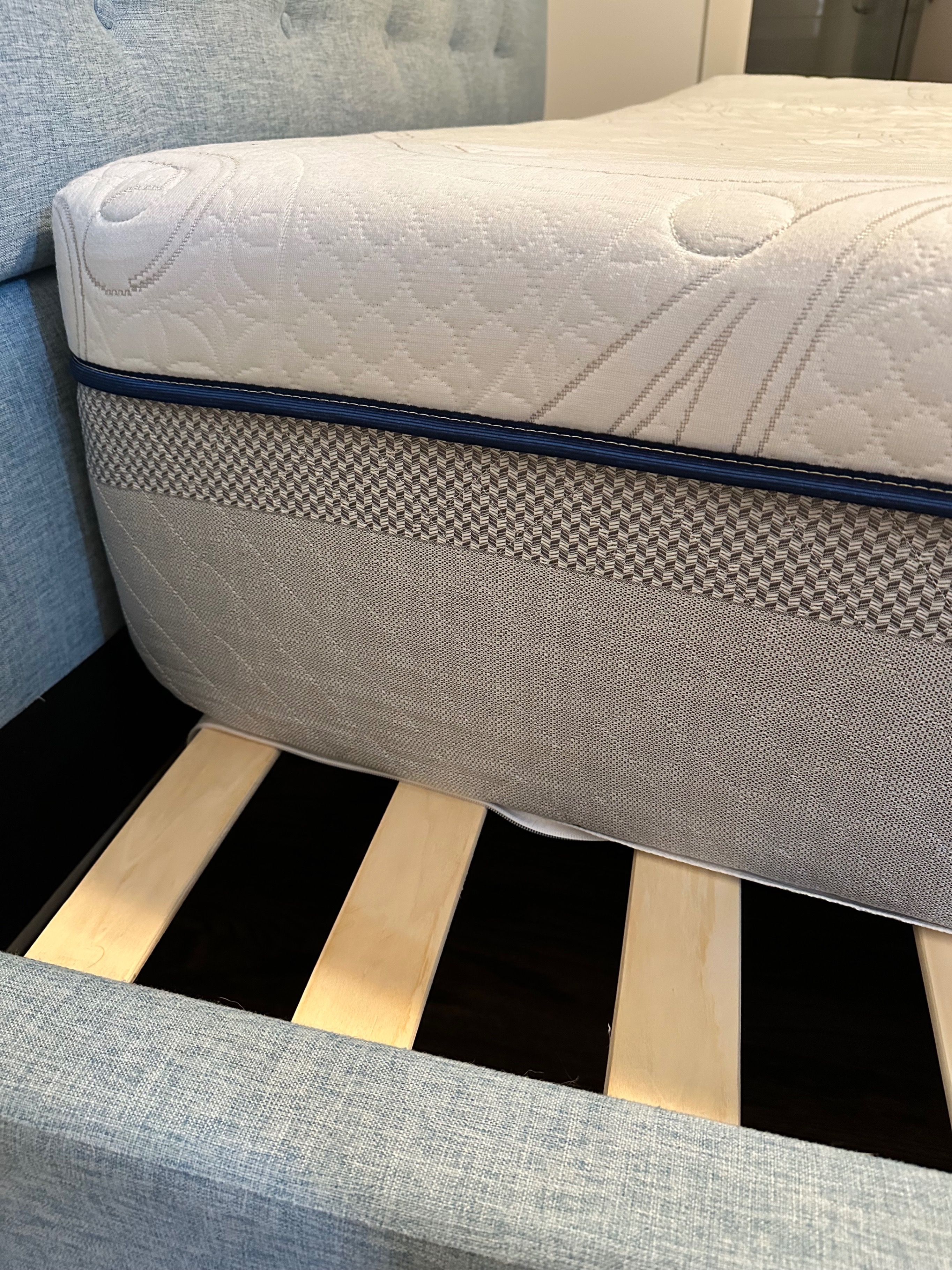King Bed frame with Headboard - photo 4