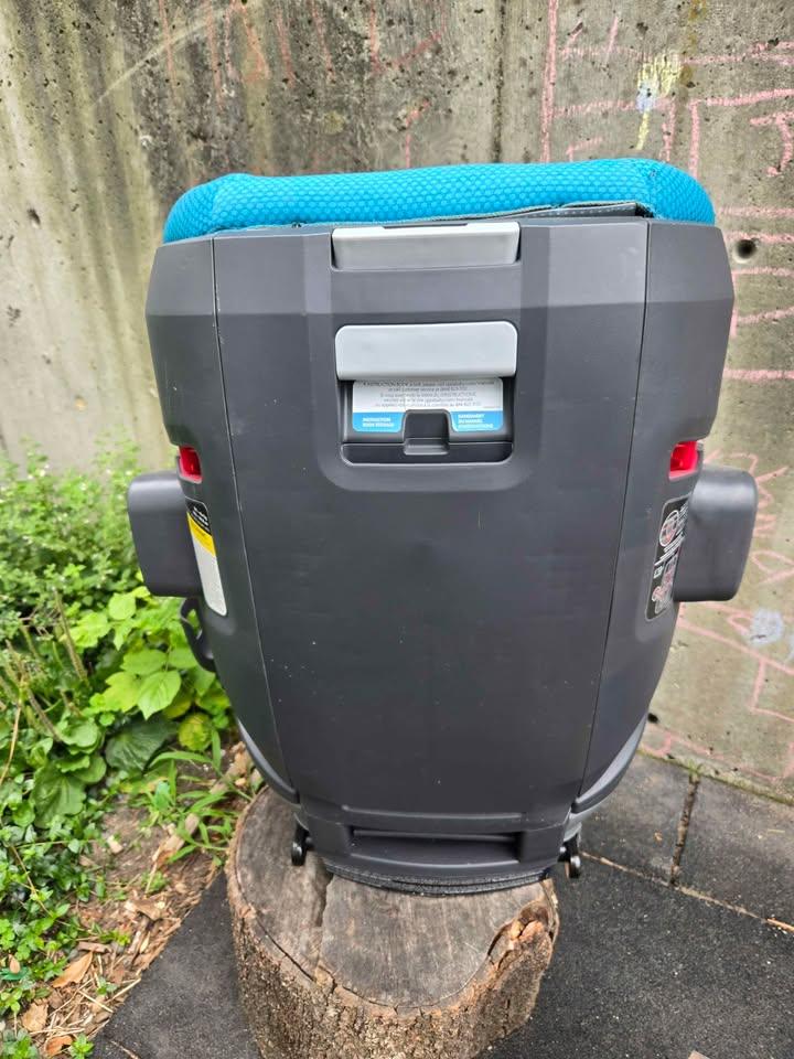 Uppa Baby Alta High Back Booster Seat - photo 3