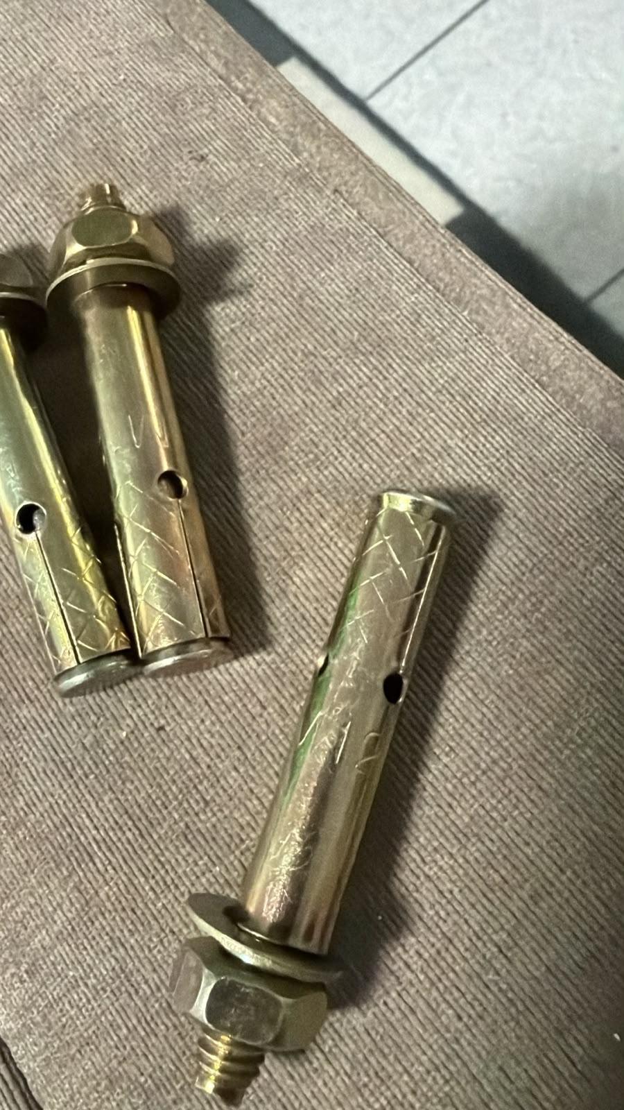 3 Heavy Duty Expansion Sleeve Anchors for Concrete – Zinc Plated - photo 2