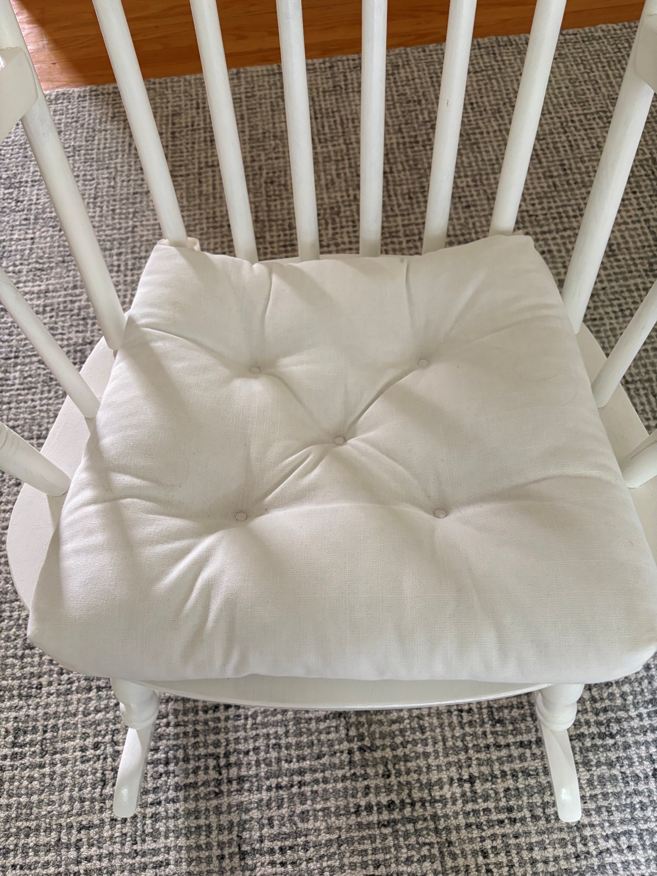 White Rocking Chair with Cushion - photo 3