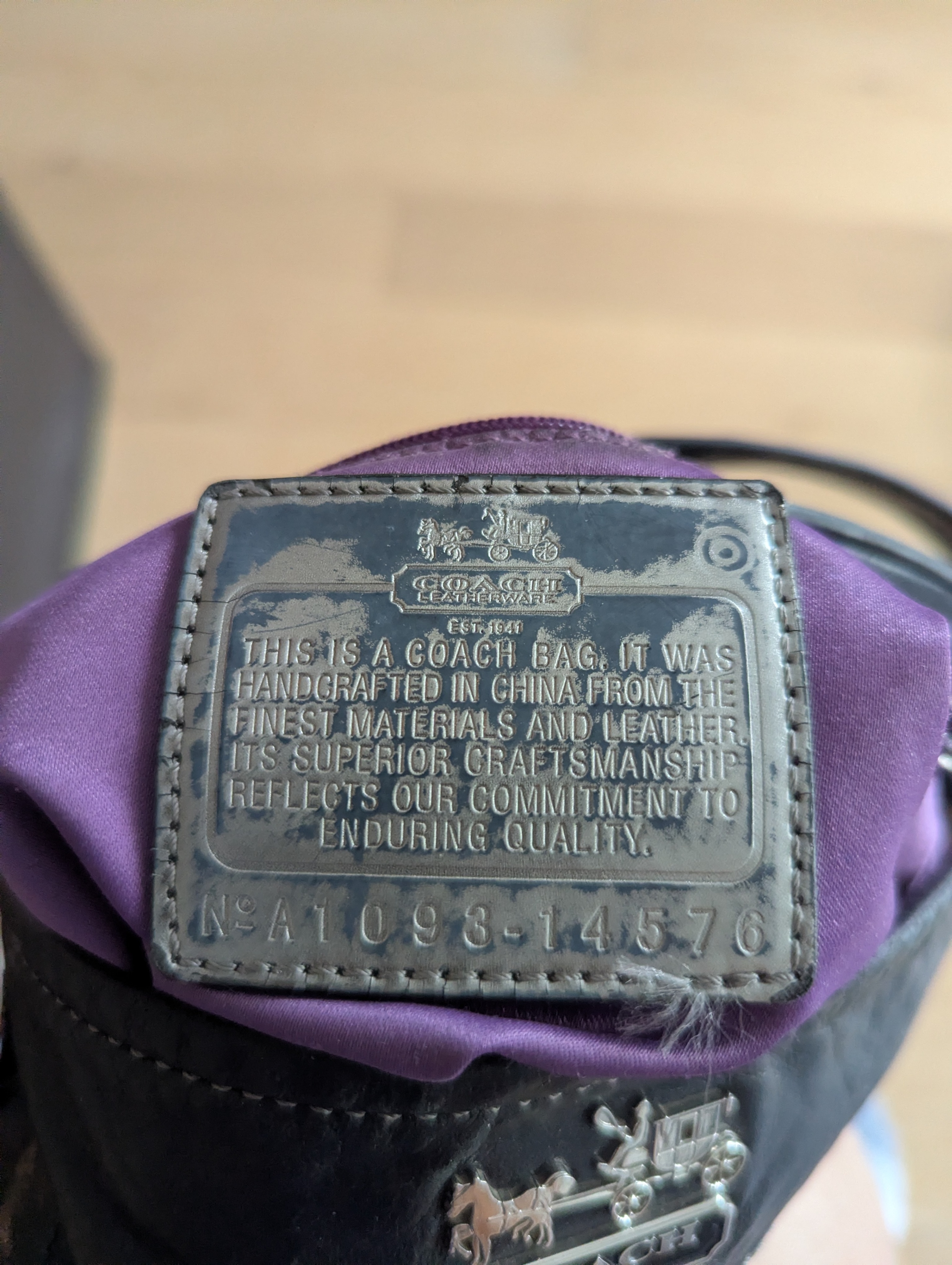 Black leather coach bag - photo 3