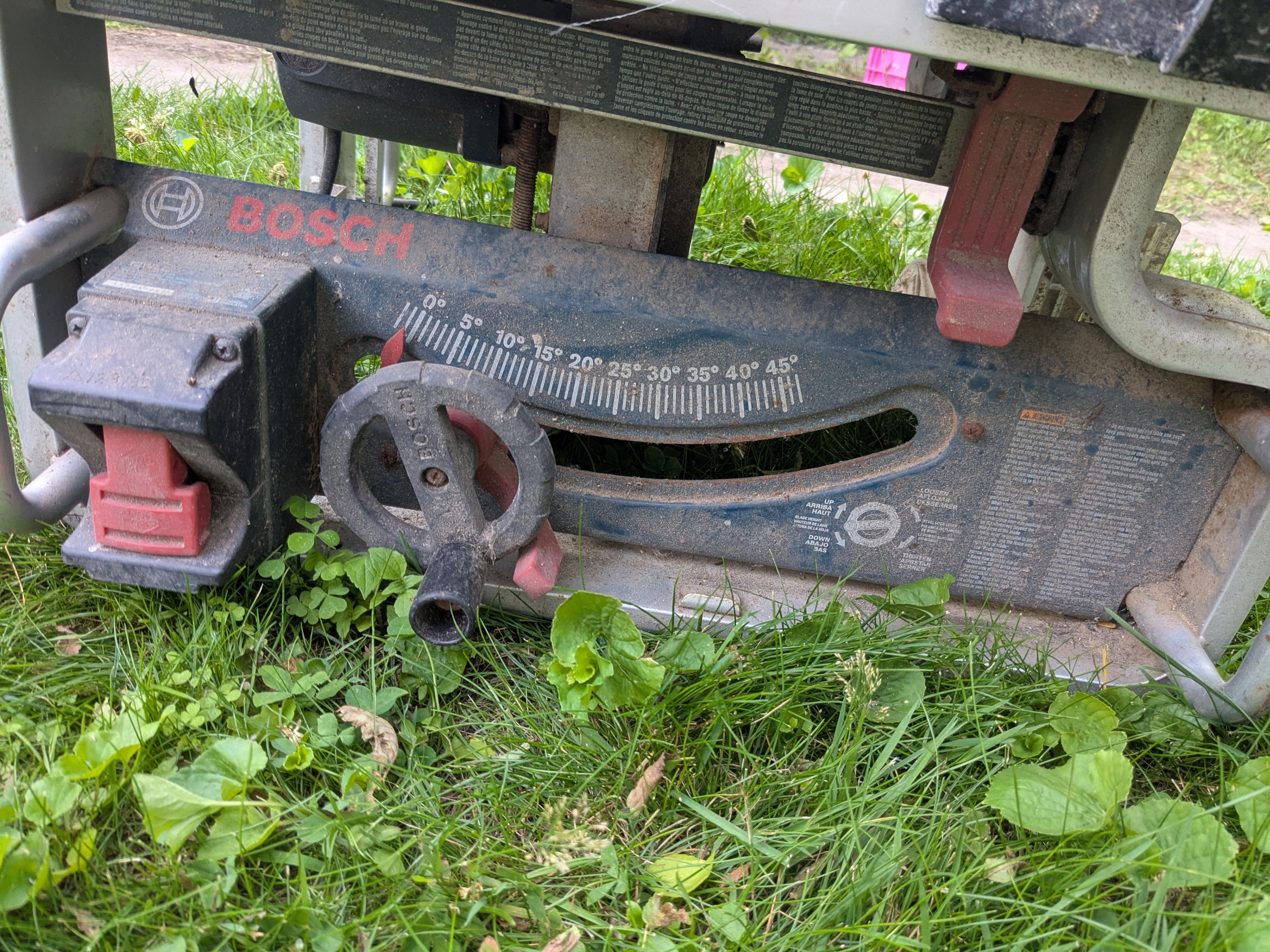 Bosch GTS1031 10′′ Jobsite Table Saw - photo 2