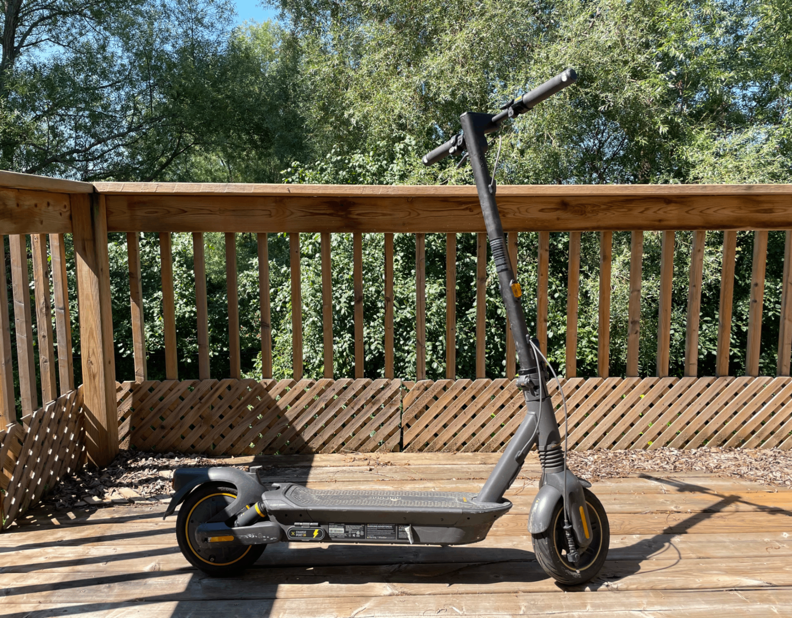 Segway Ninebot MAX Electric Scooter, 6 Months Old, ~350km - photo 3